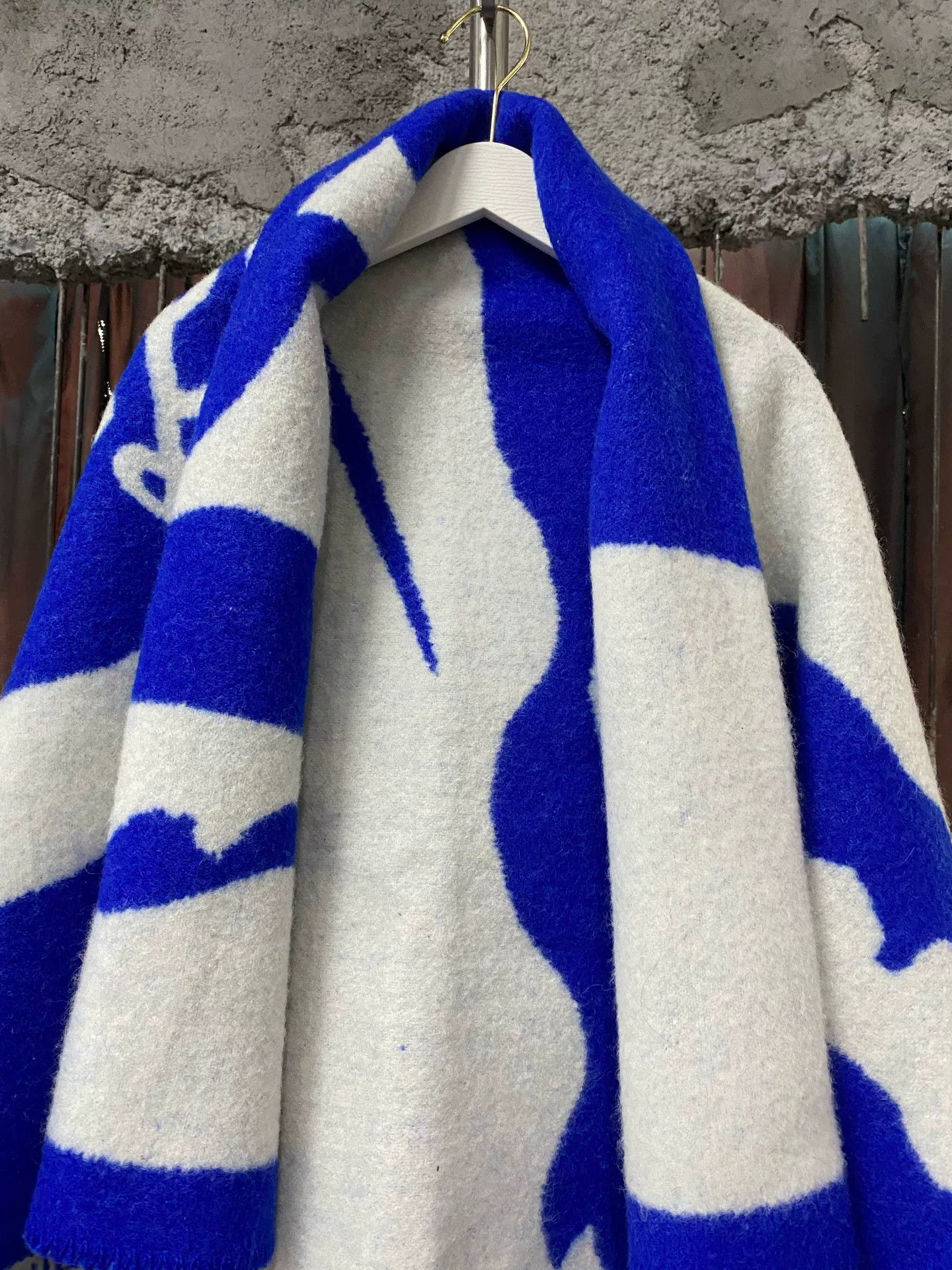 Burberry Burberry Wool Logo Blanket One Size Size ONE SIZE - 5 Thumbnail