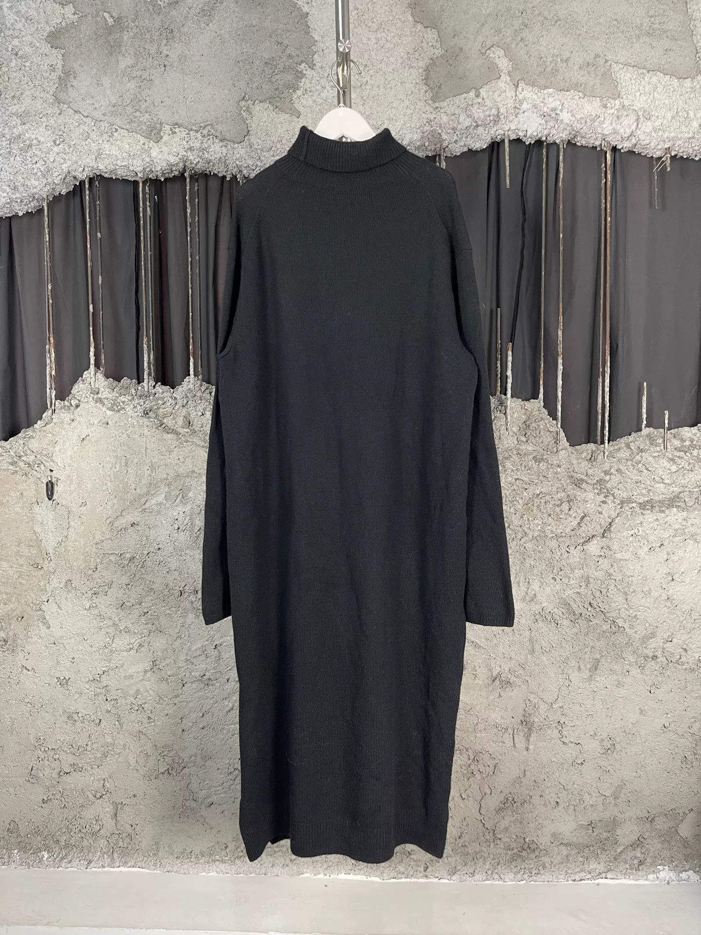 Yohji Yamamoto Yohji Yamamoto Graphic Knit Sweater Size L Size US L / EU 52-54 / 3 - 3 Thumbnail