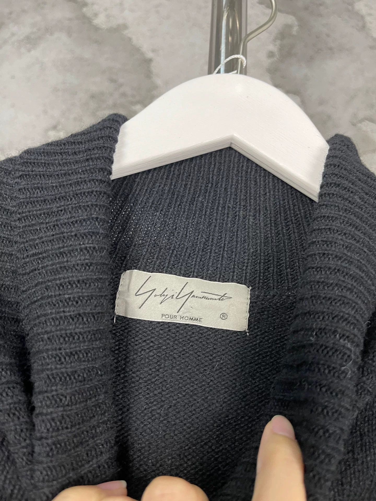 Yohji Yamamoto Yohji Yamamoto Graphic Knit Sweater Size L Size US L / EU 52-54 / 3 - 7 Thumbnail