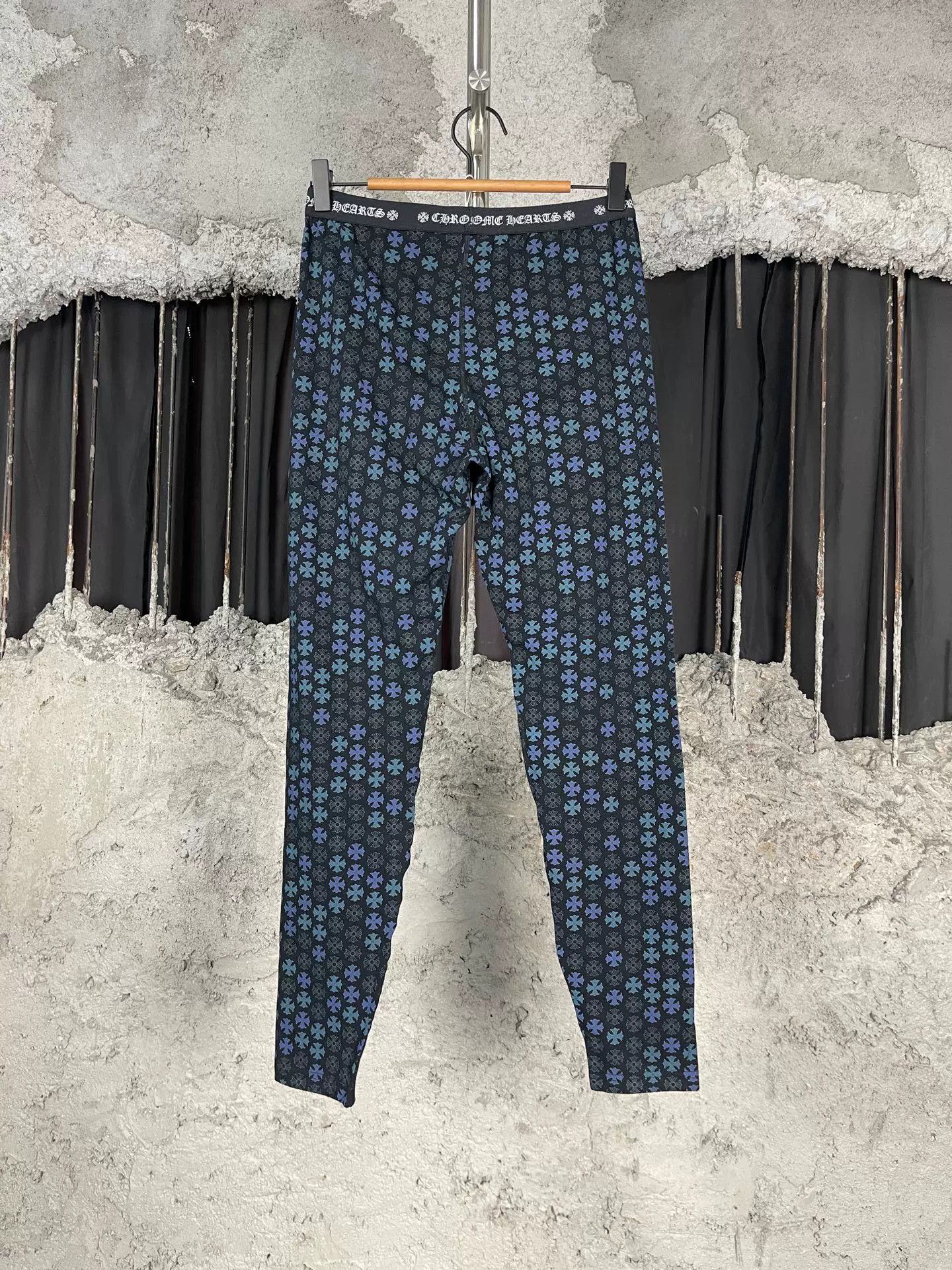 Chrome Hearts Chrome Hearts Cross Print Leggings Size L Size US 34 / EU 50 - 3 Thumbnail