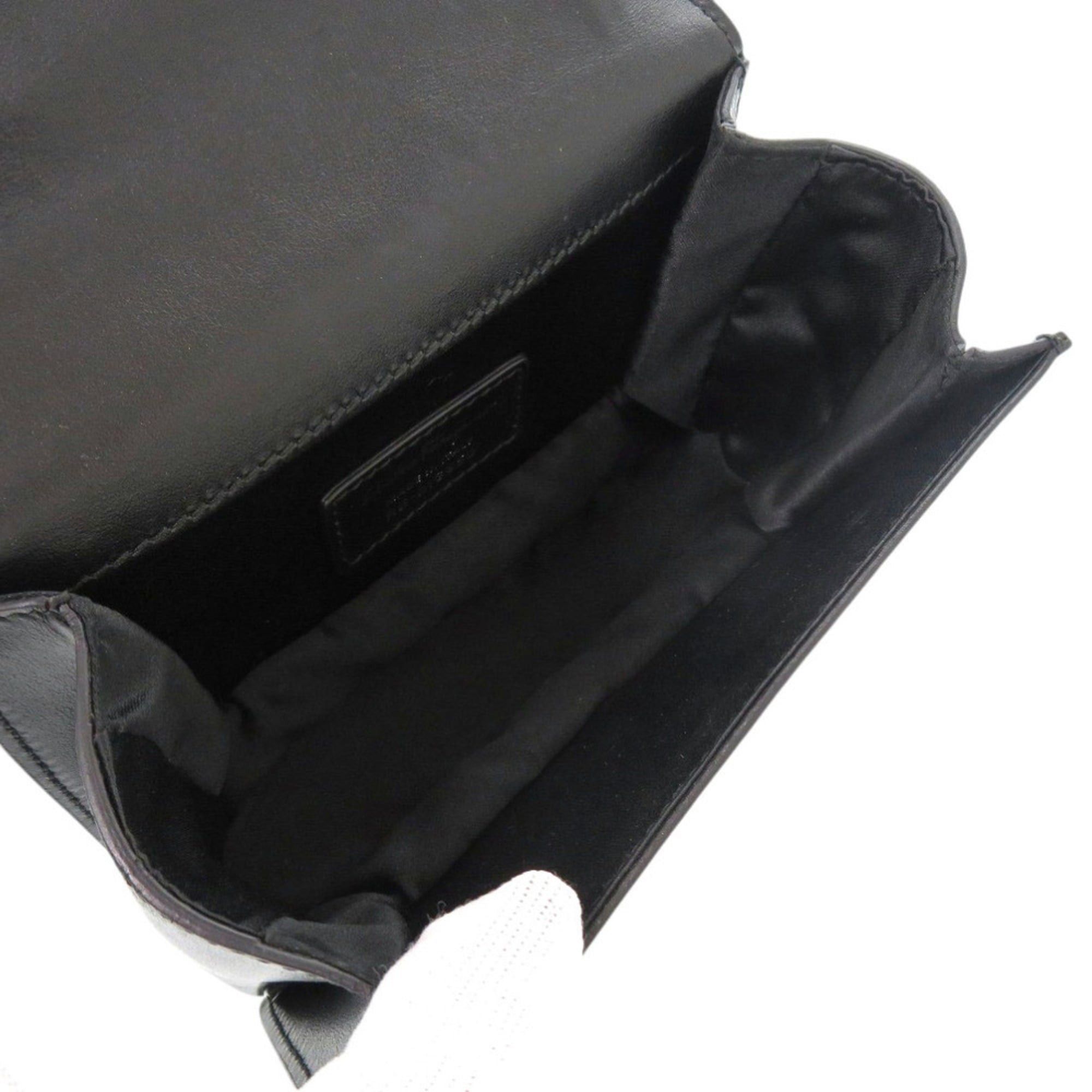 Salvatore Ferragamo Excellent condition Salvatore Ferragamo 21G659 Vara Ribbon Ladybug Leather Black Shoulder Bag 1442Salvatore Size ONE SIZE - 6 Thumbnail