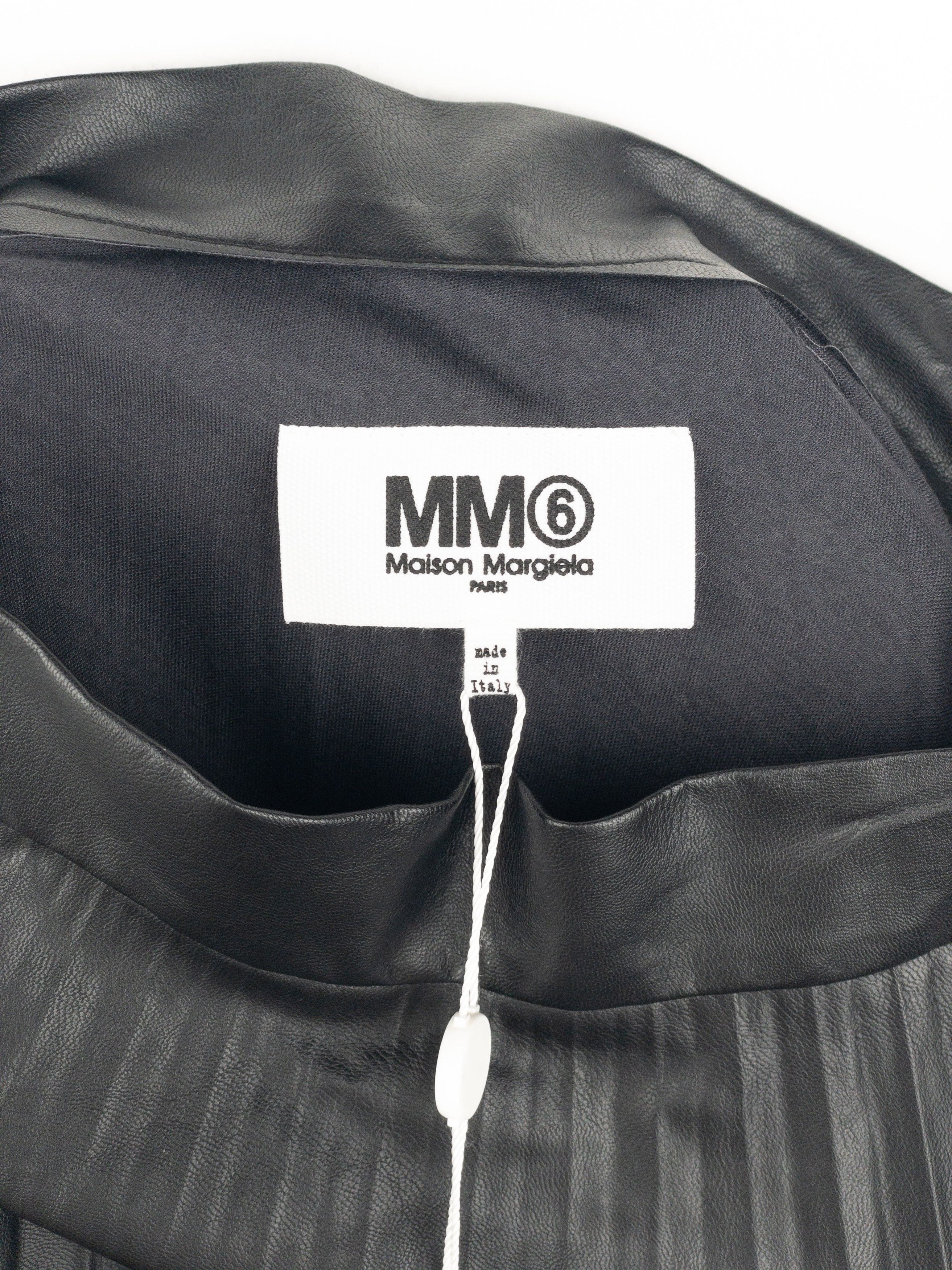 Maison Margiela MM6 Pleated Faux Leather Maxi Skirt Size 26" / US 2 / IT 38 - 10 Thumbnail