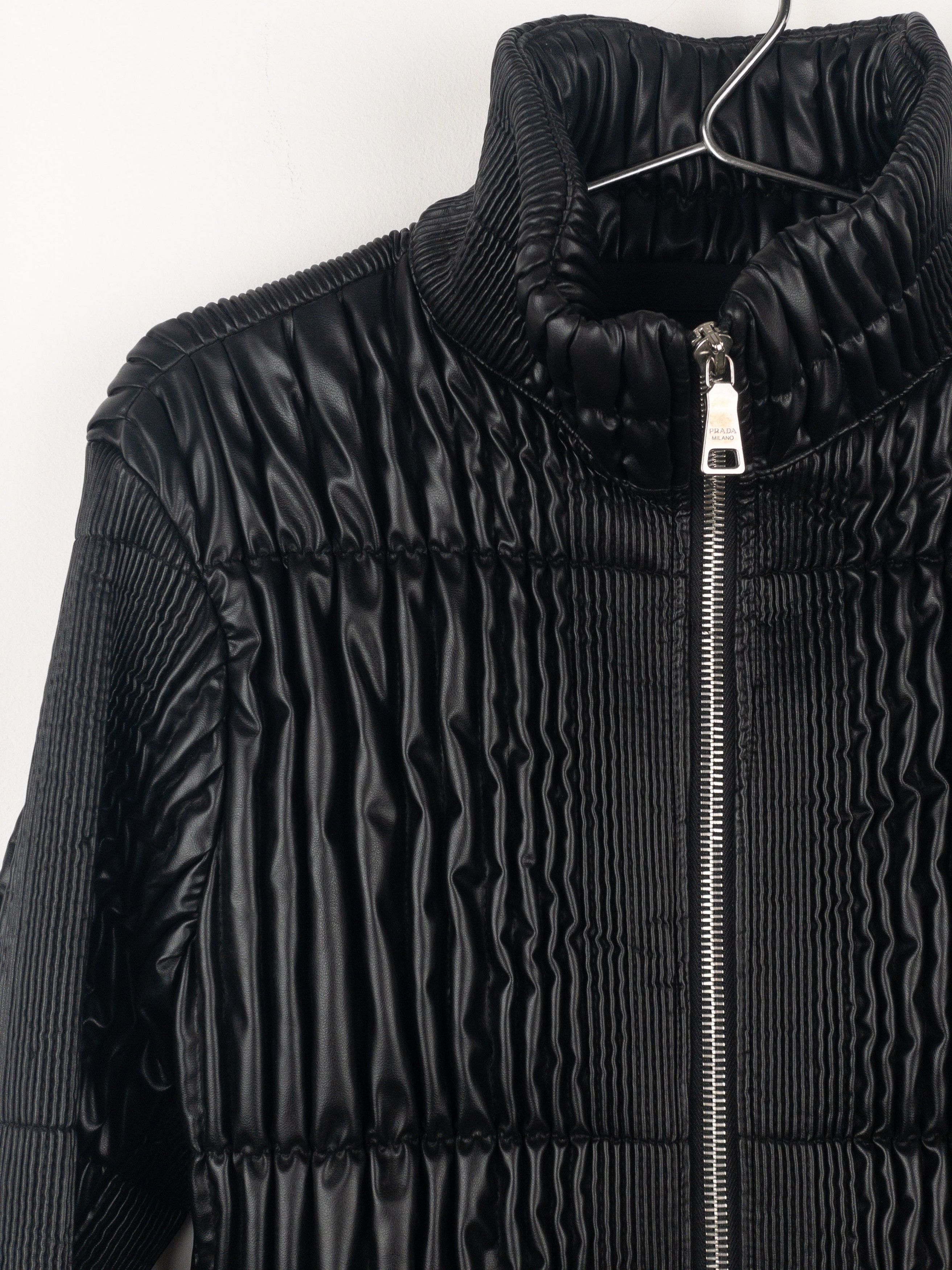 Prada AW08 Ripple Shirring Faux Leather Puffer Jacket Size XL / US 12-14 / IT 48-50 - 4 Thumbnail