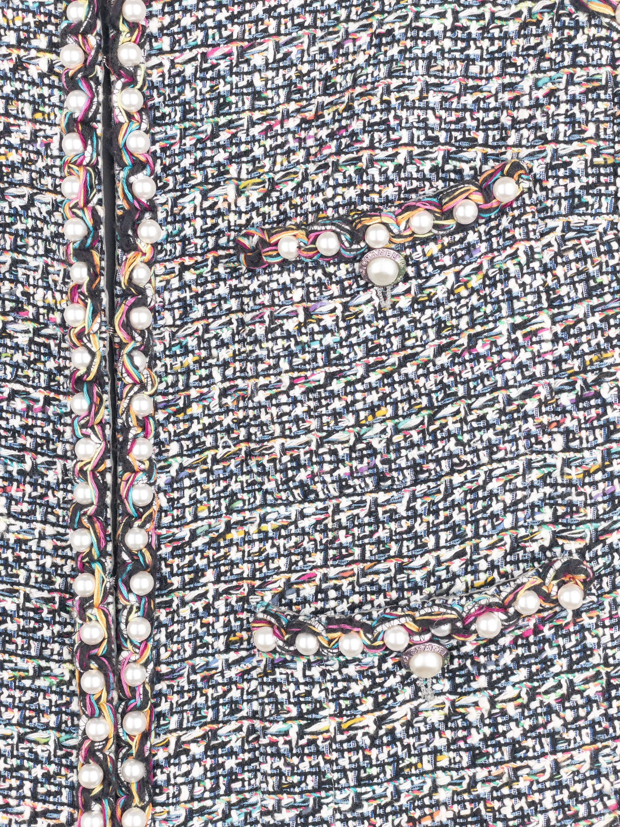 Chanel by Karl Lagerfeld SS17 Pearl Trim Tweed Vest Size XS / US 0-2 / IT 36-38 - 9 Thumbnail