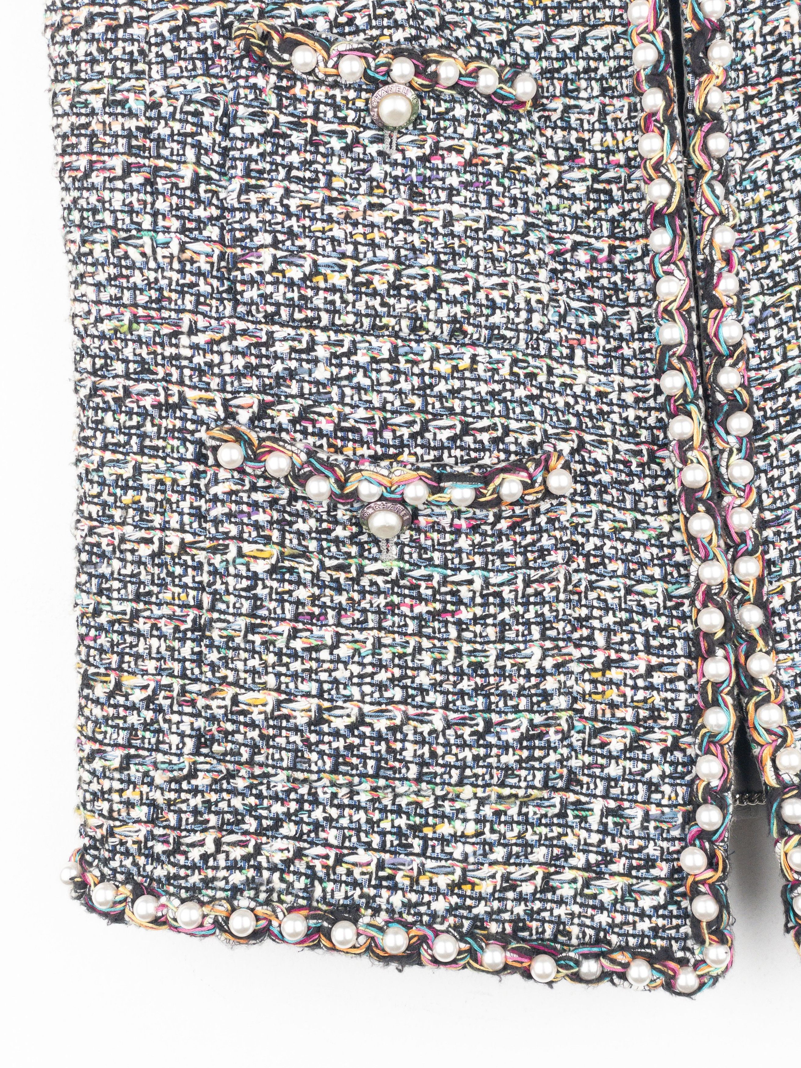 Chanel by Karl Lagerfeld SS17 Pearl Trim Tweed Vest Size XS / US 0-2 / IT 36-38 - 6 Thumbnail