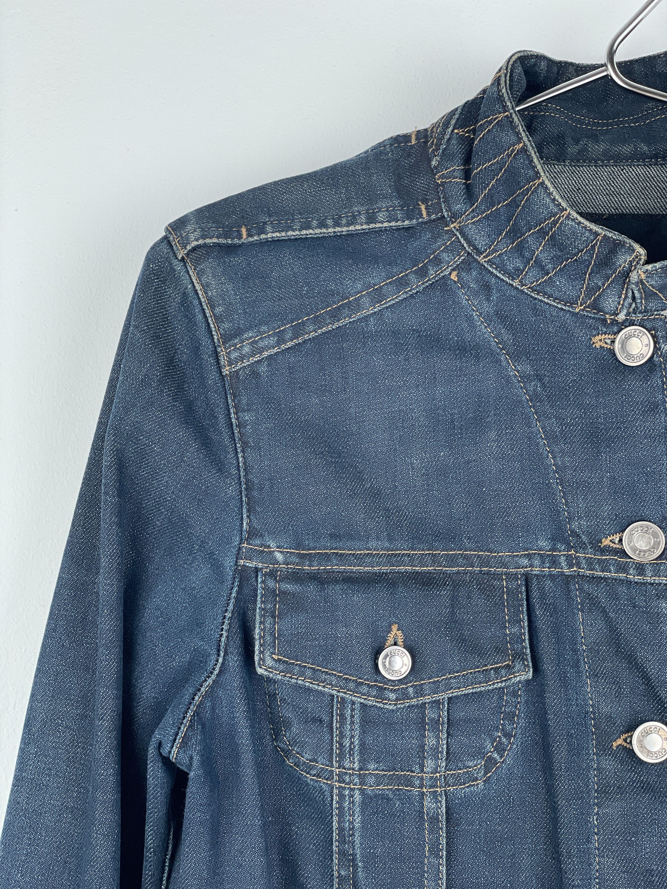 Gucci by Tom Ford SS02 Epaulettes Dark Denim Trucker Jacket Size M / US 6-8 / IT 42-44 - 4 Thumbnail