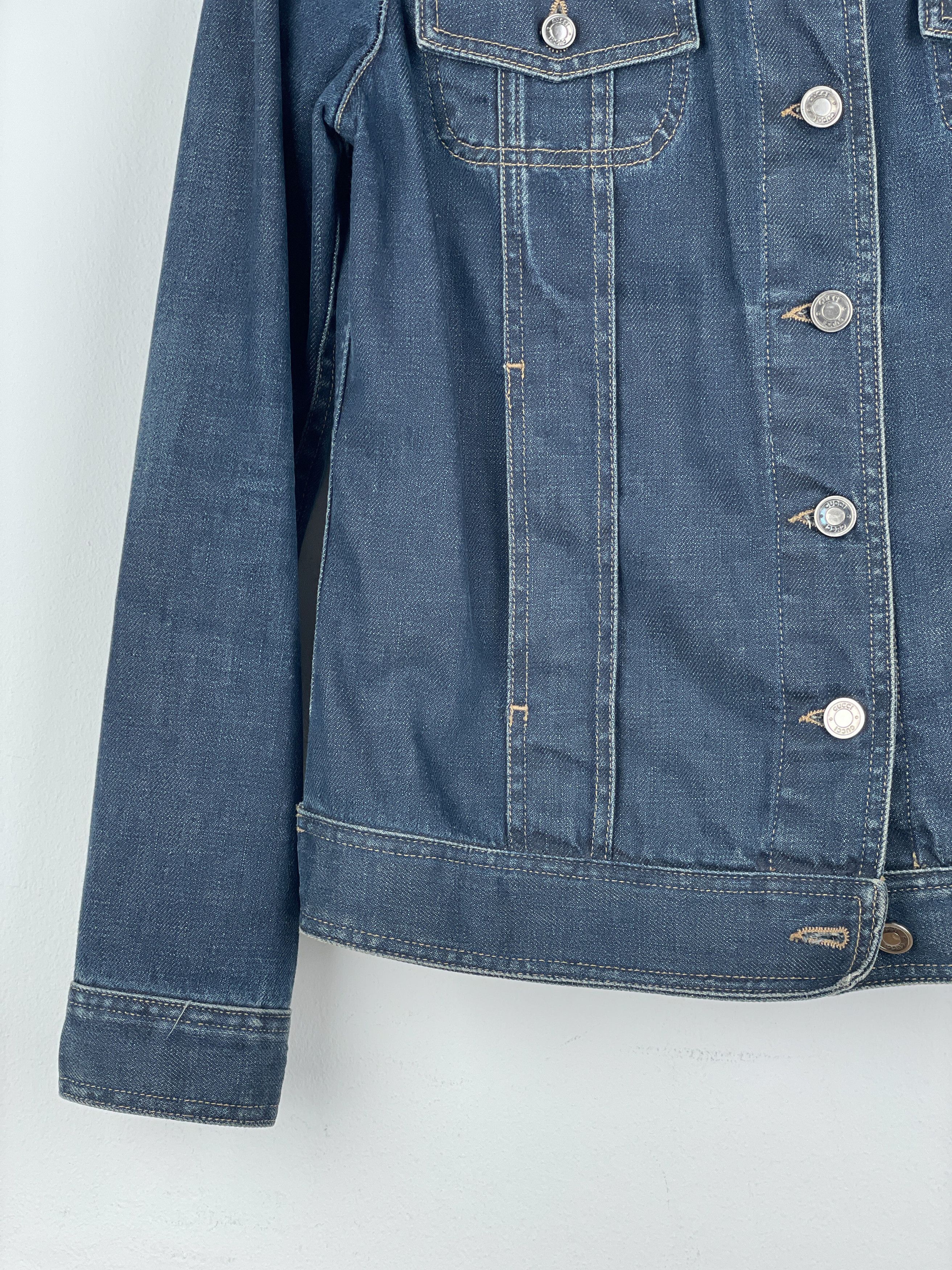 Gucci by Tom Ford SS02 Epaulettes Dark Denim Trucker Jacket Size M / US 6-8 / IT 42-44 - 7 Thumbnail