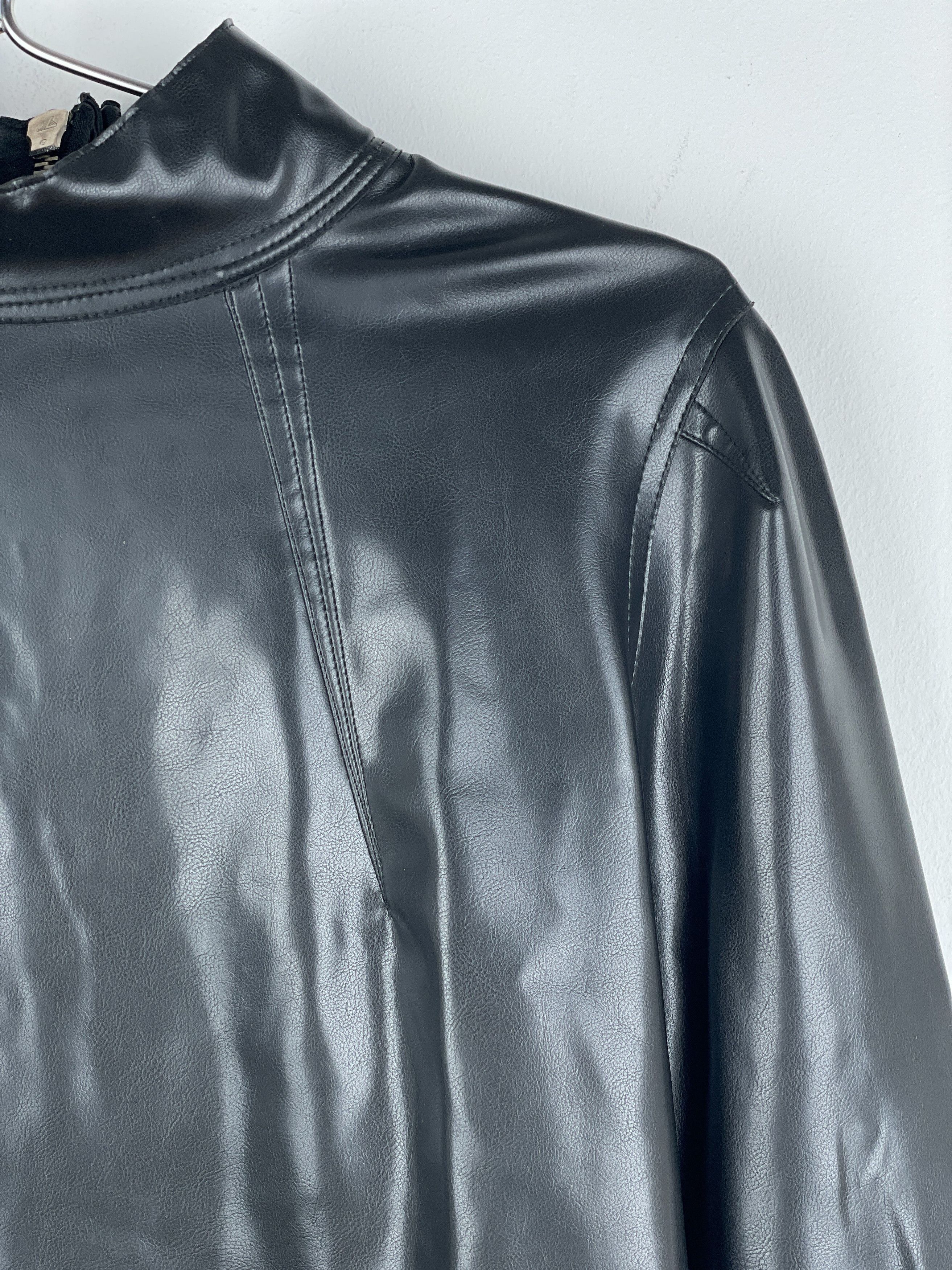 Jean Paul Gaultier 1990s Backzip Bondage Fetish Rubber Top Size XL / US 12-14 / IT 48-50 - 5 Thumbnail