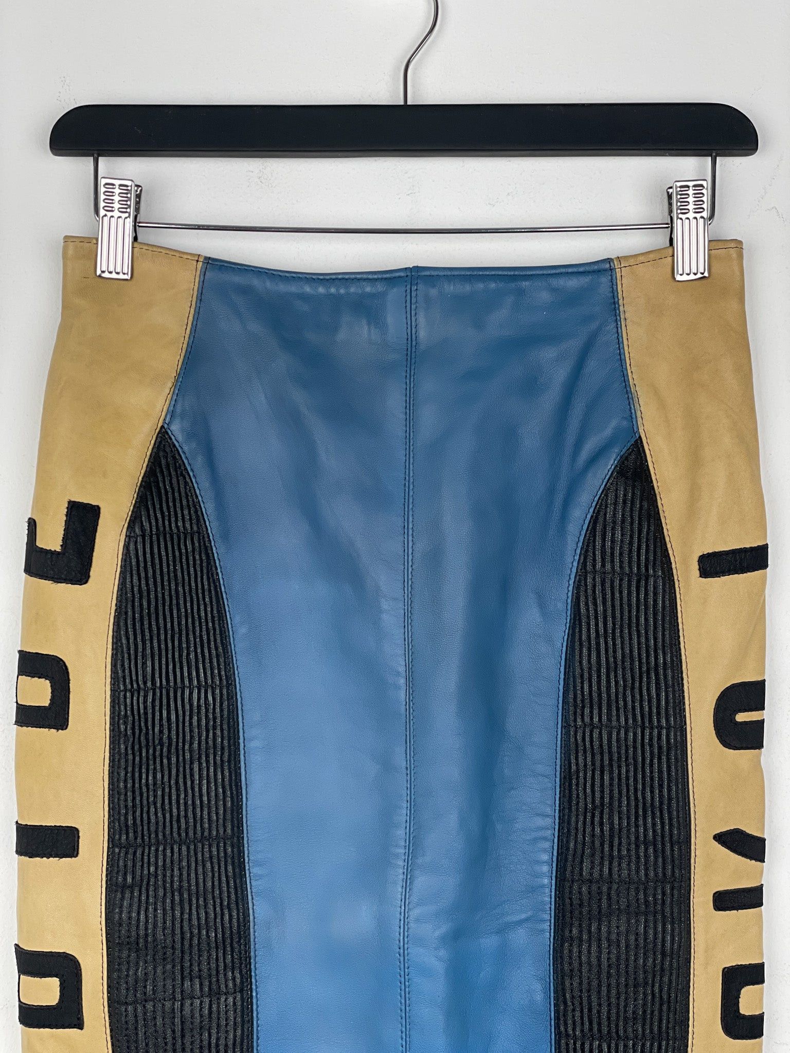 Jean Paul Gaultier AW86 'Russian Constructivist' Leather Biker Pencil Skirt Size 30" / US 8 / IT 44 - 3 Thumbnail