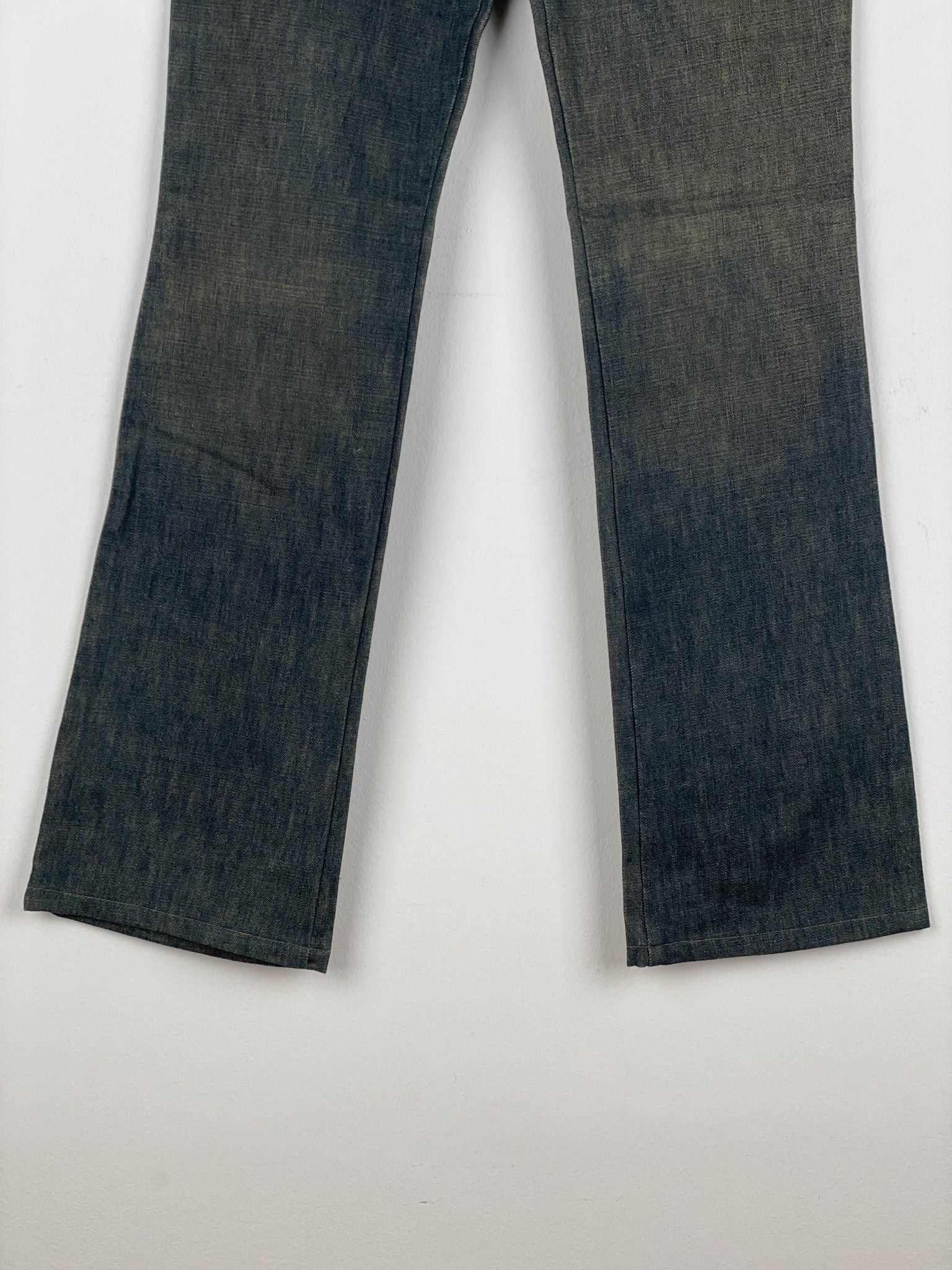 Gucci by Tom Ford SS02 Flared Sanded Bootcut Denim Jeans Size 32" / US 10 / IT 46 - 7 Thumbnail