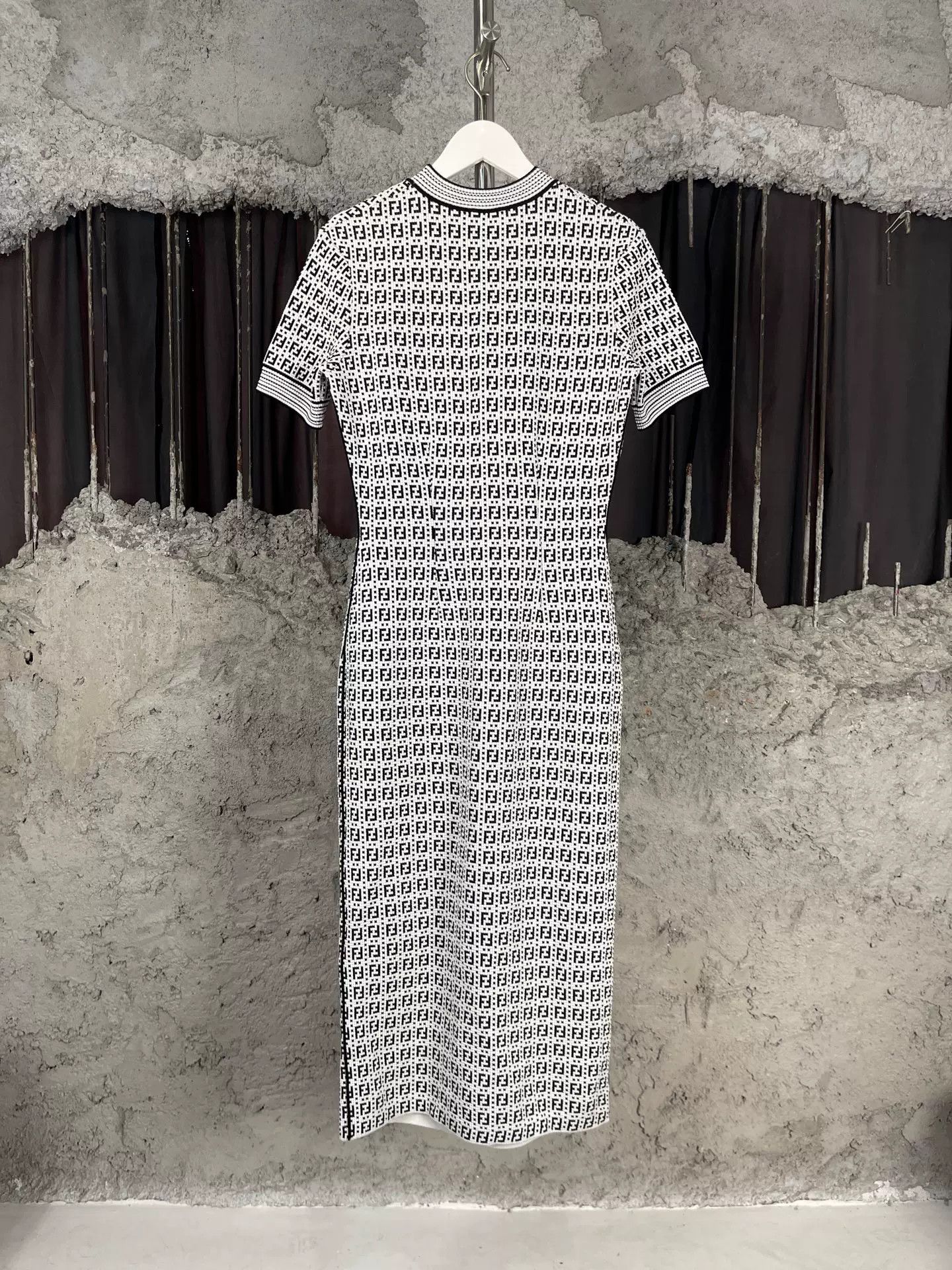 Fendi Fendi FF Monogram Knit Midi Dress IT 42 Size M / US 6-8 / IT 42-44 - 3 Thumbnail
