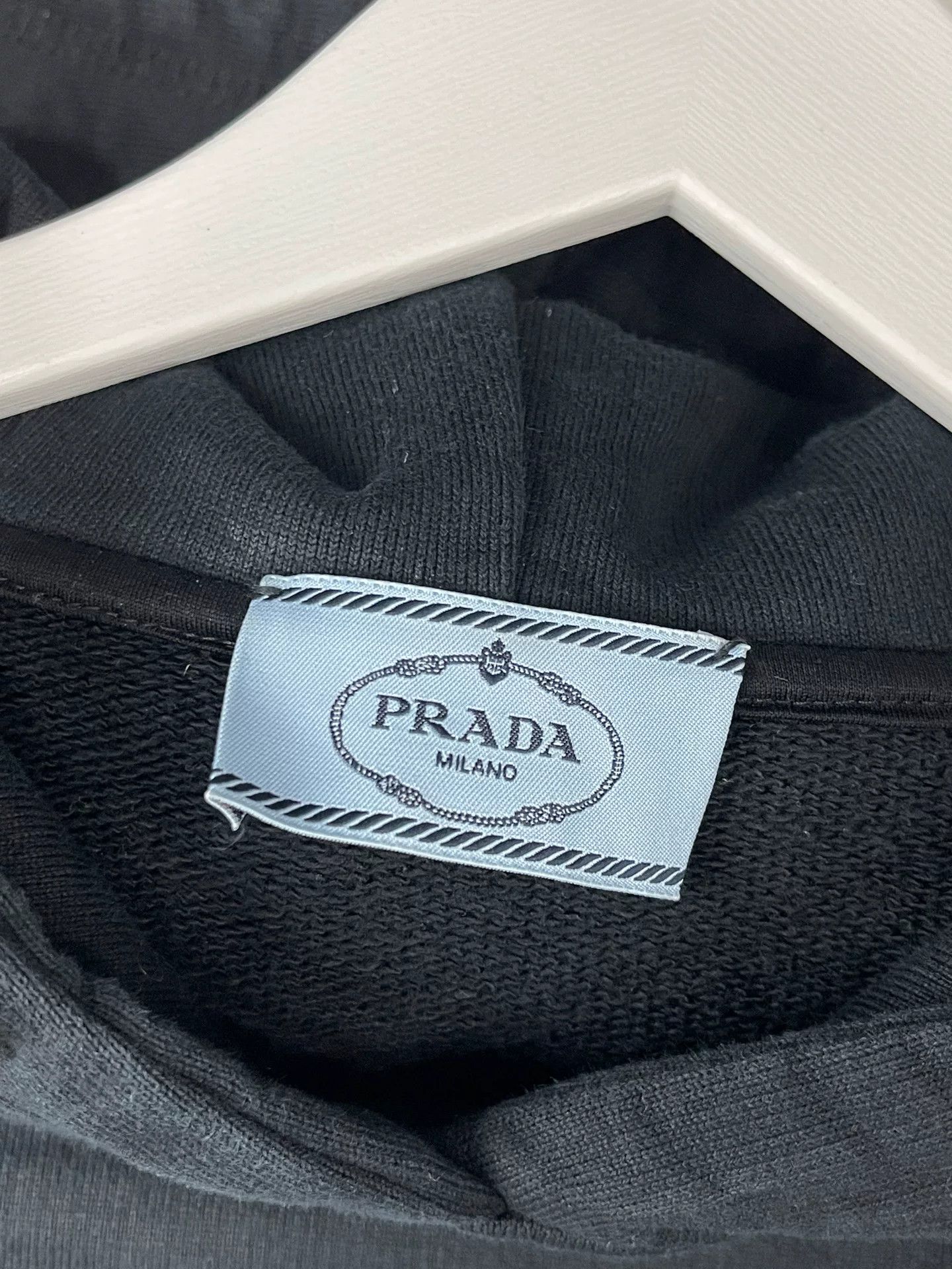 Prada Prada Graphic Sleeveless Hoodie Size S Size US S / EU 44-46 / 1 - 8 Thumbnail