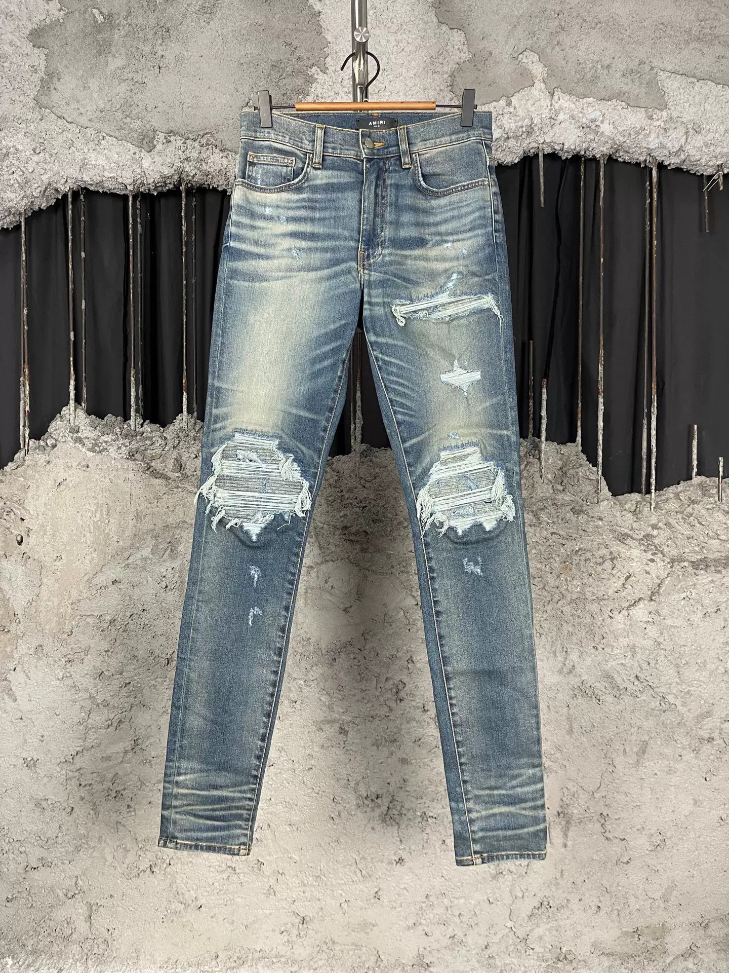 Amiri AMIRI Distressed Denim Jeans Size 31 Size US 31 - 2 Thumbnail