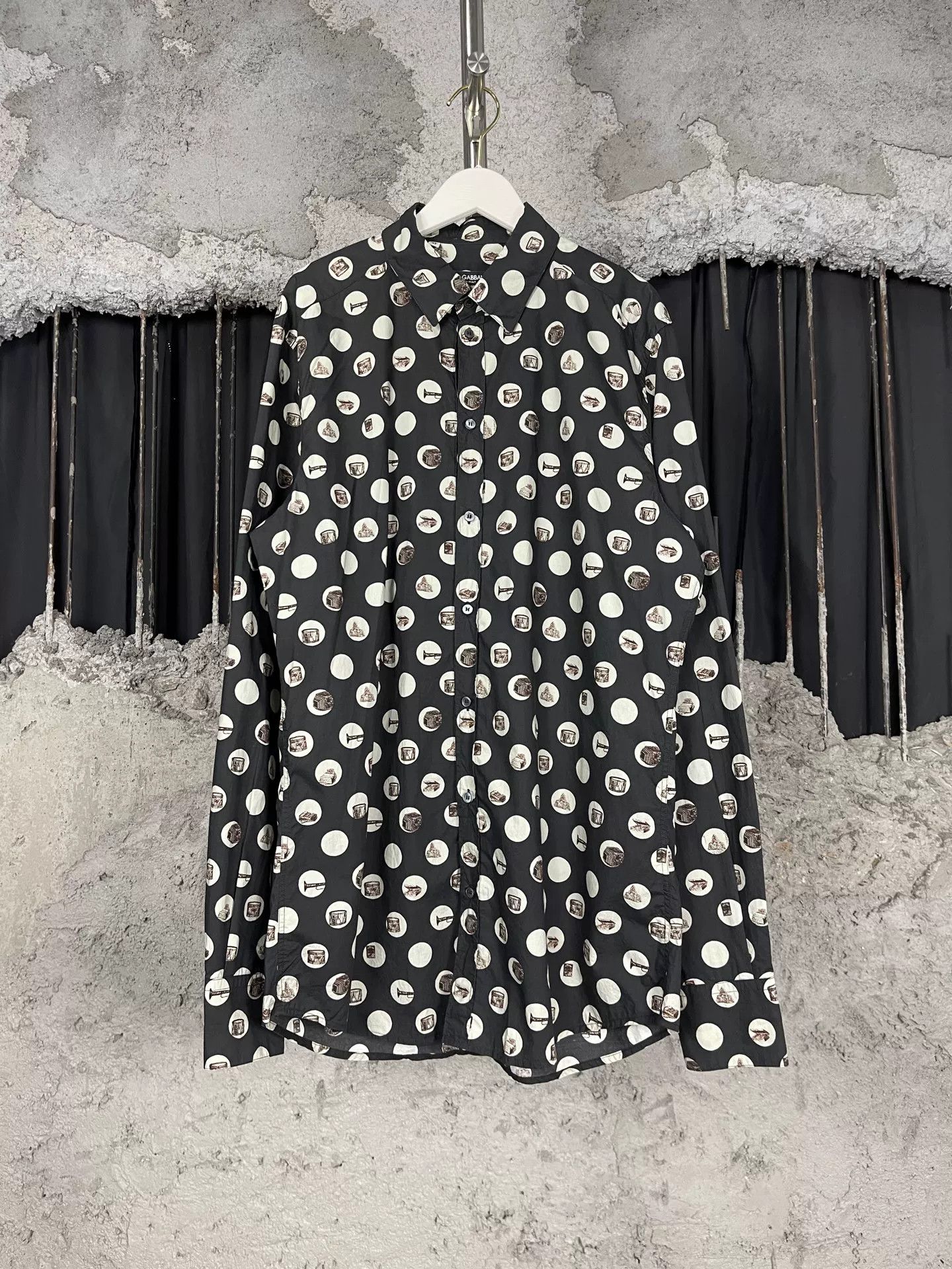 Dolce & Gabbana Dolce & Gabbana Printed Button Up Shirt Size L Size US L / EU 52-54 / 3 - 2 Thumbnail