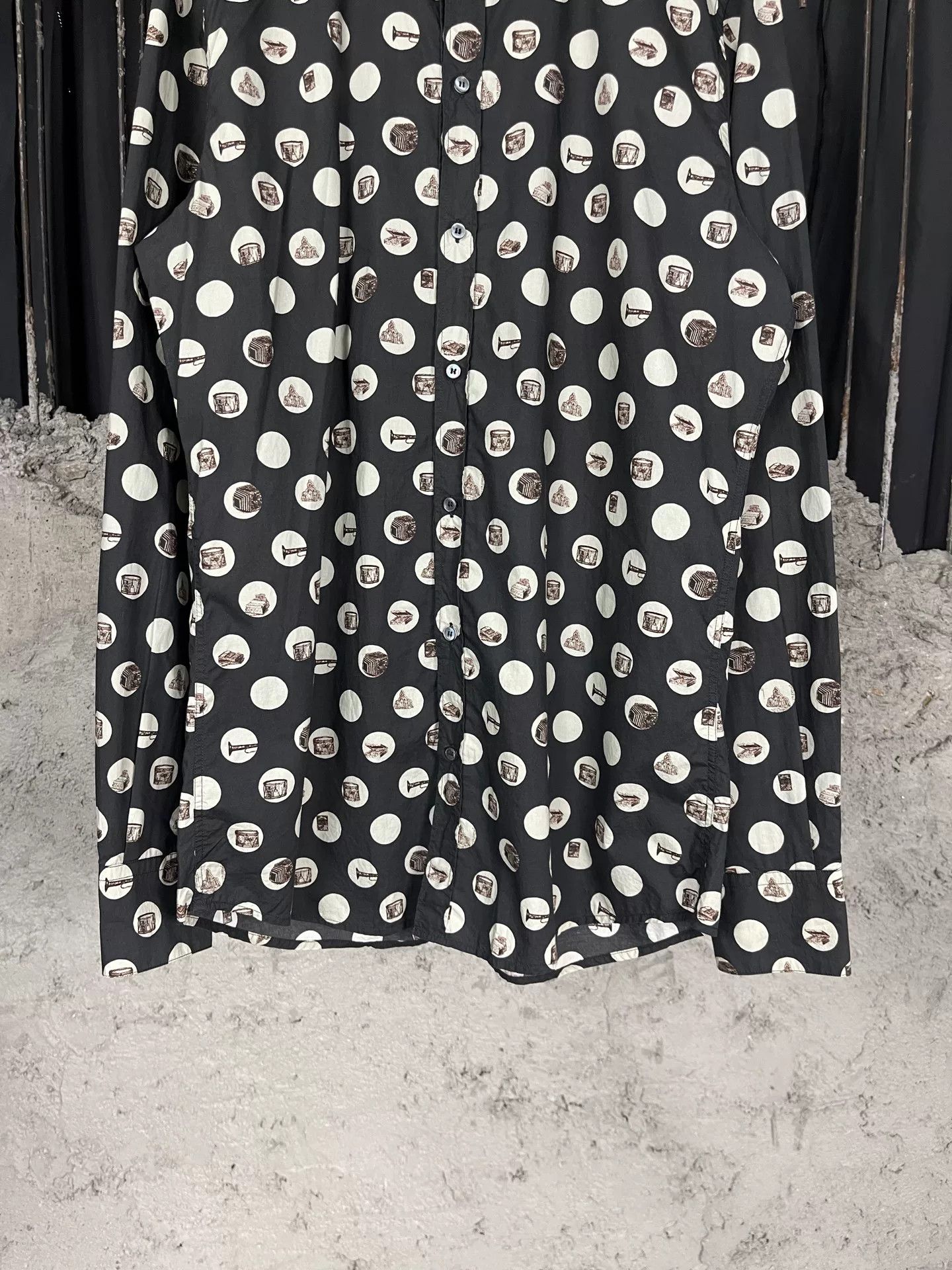 Dolce & Gabbana Dolce & Gabbana Printed Button Up Shirt Size L Size US L / EU 52-54 / 3 - 5 Thumbnail