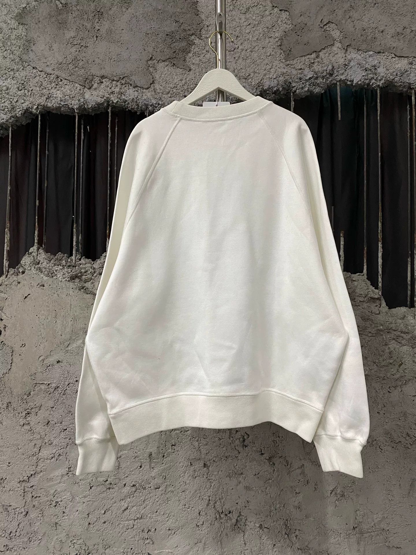 Miu Miu Miu Miu Embellished Bow Sweatshirt Size S Size S / US 4 / IT 40 - 3 Thumbnail