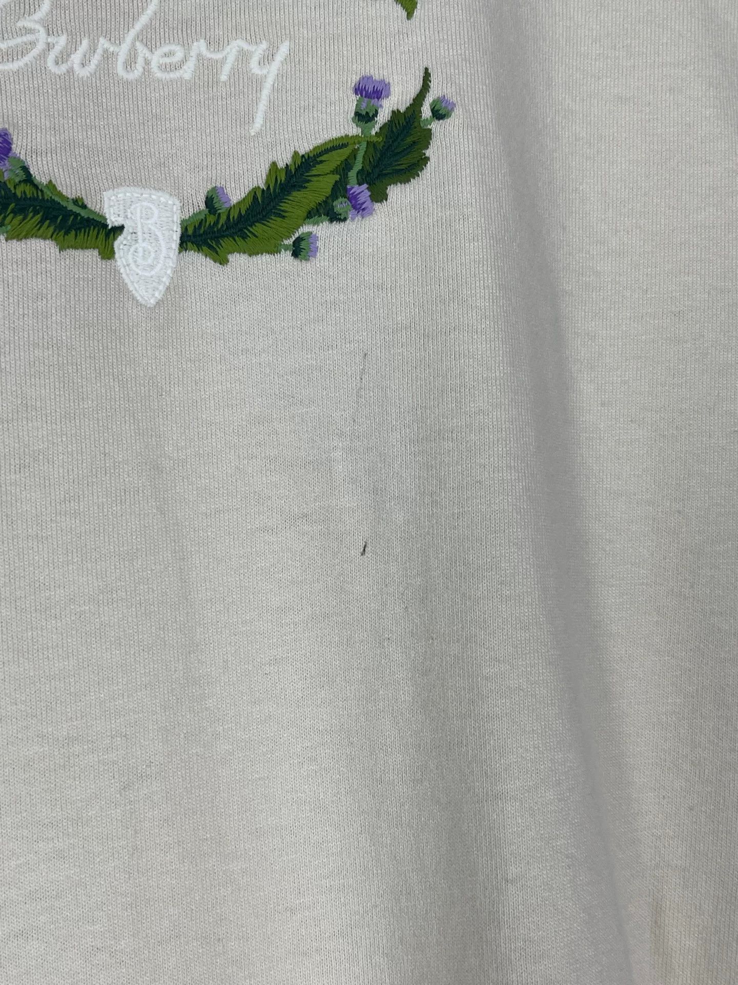 Burberry Burberry Embroidered Floral T-Shirt Size M Size US M / EU 48-50 / 2 - 7 Thumbnail