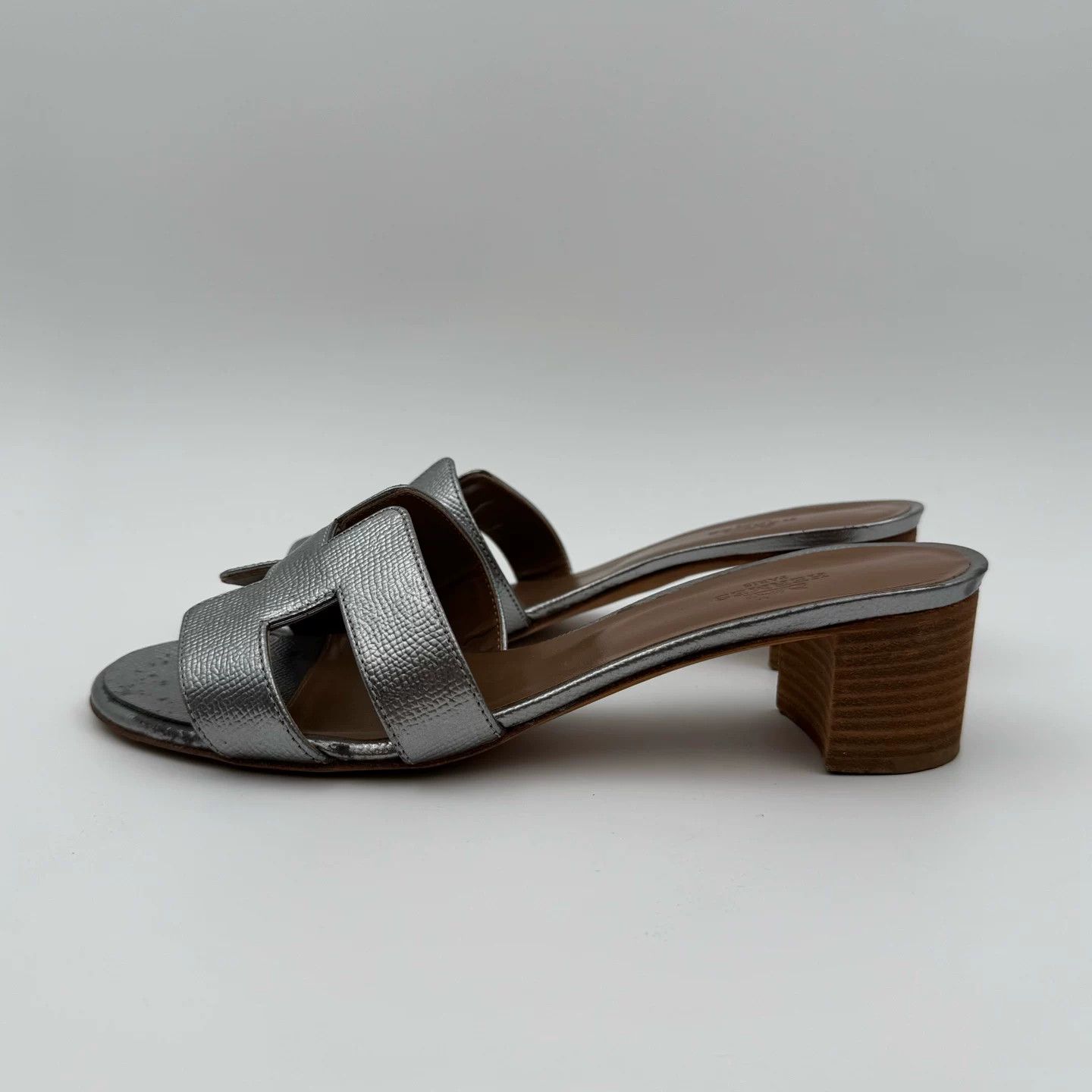 Hermes Hermès Silver Oasis Block Heel Sandals Size 38 Size US 7 / IT 37 - 3 Thumbnail