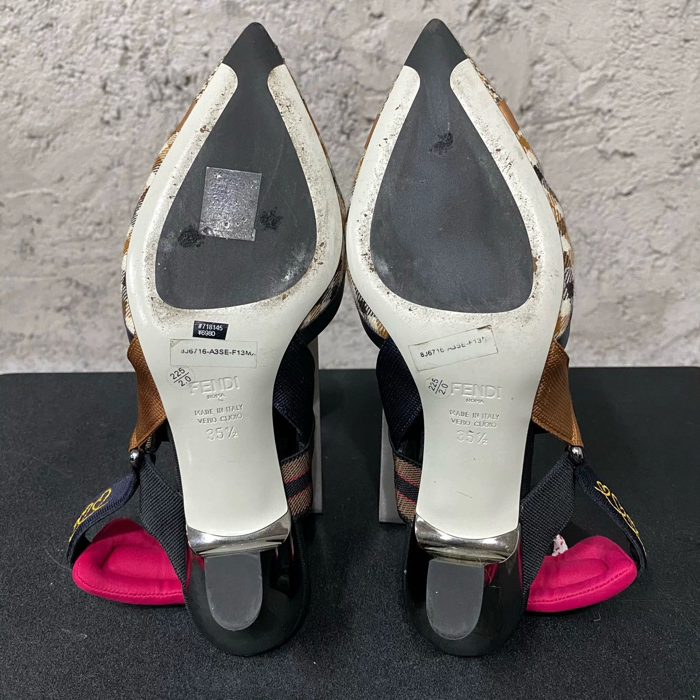 Fendi Fendi Plaid Slingback Heels Size 35.5 Size US 5.5 / IT 35.5 - 8 Thumbnail
