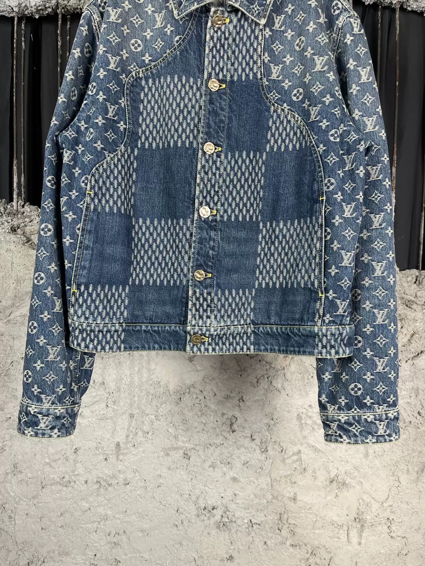 Louis Vuitton Louis Vuitton x Nigo Monogram Denim Jacket Size 48 Size US M / EU 48-50 / 2 - 5 Thumbnail
