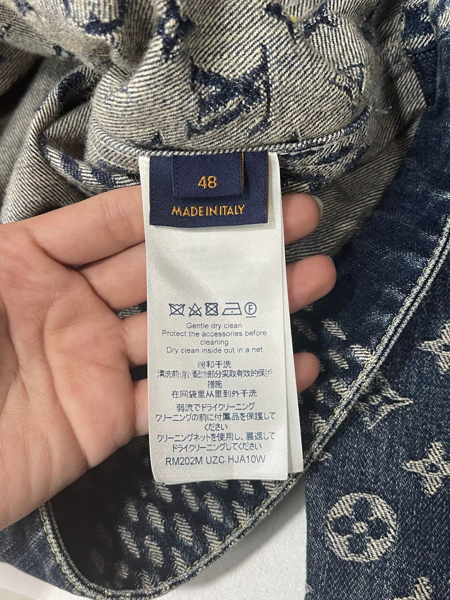 Louis Vuitton Louis Vuitton x Nigo Monogram Denim Jacket Size 48 Size US M / EU 48-50 / 2 - 8 Thumbnail