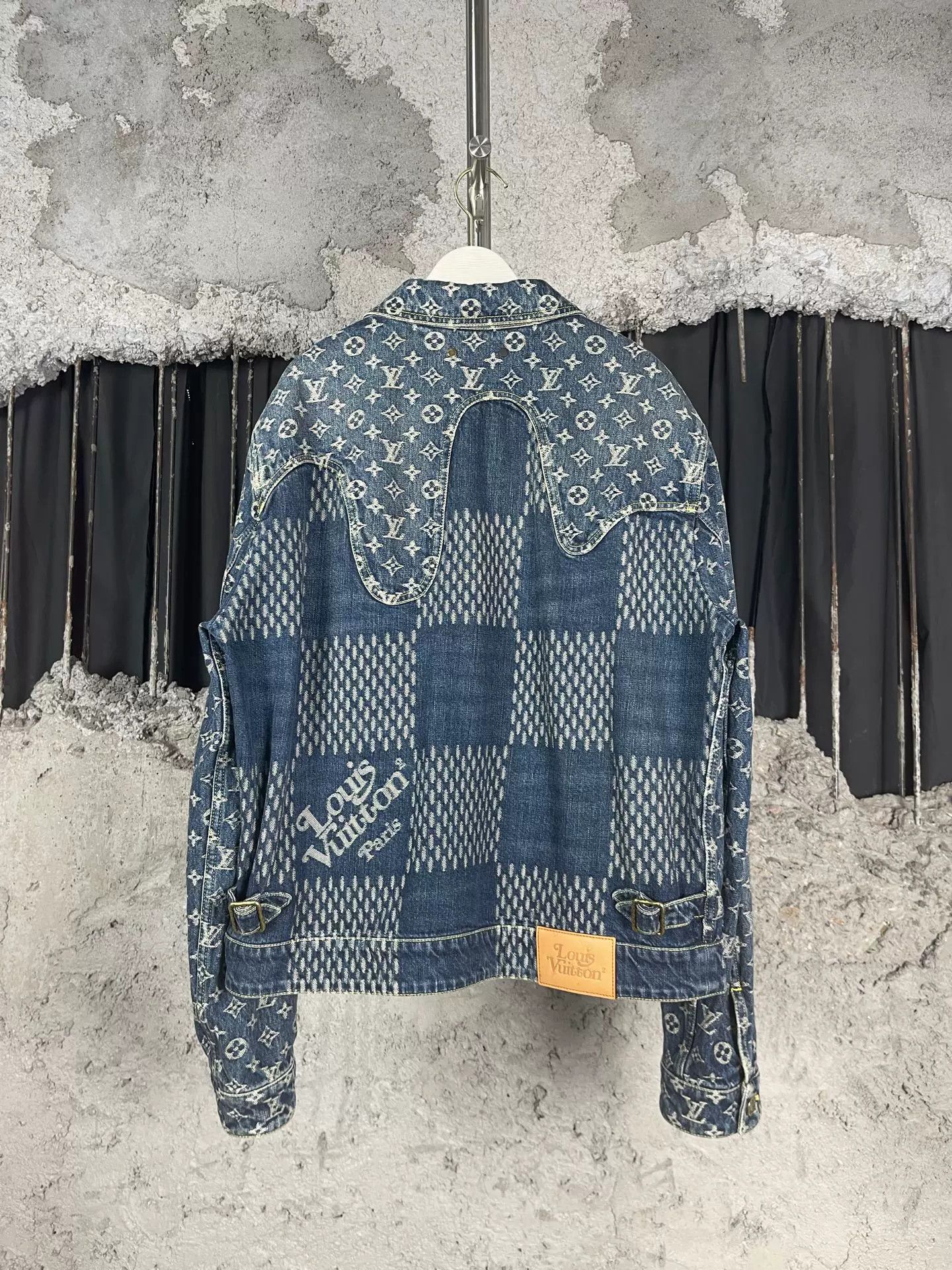 Louis Vuitton Louis Vuitton x Nigo Monogram Denim Jacket Size 48 Size US M / EU 48-50 / 2 - 3 Thumbnail
