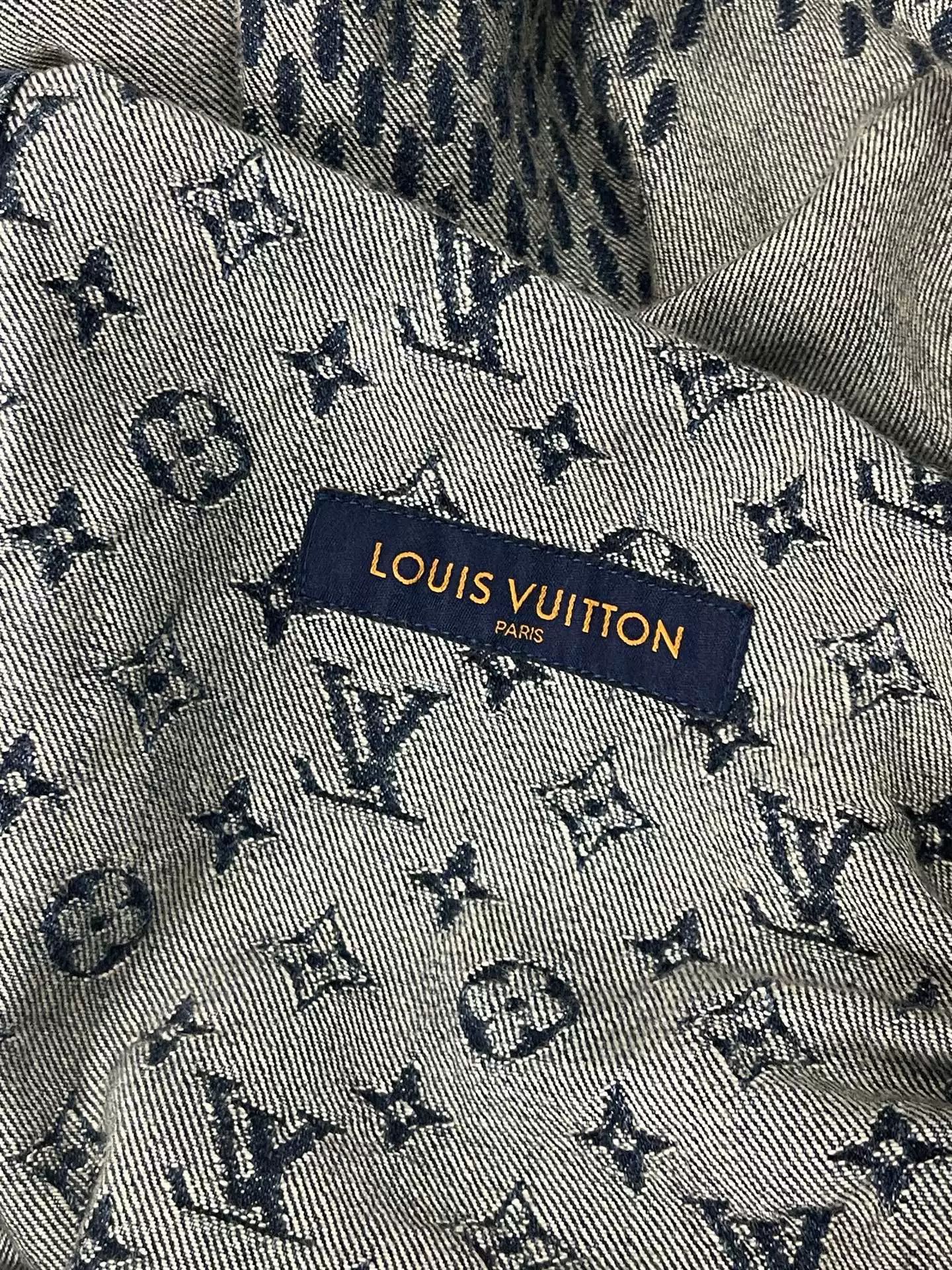 Louis Vuitton Louis Vuitton x Nigo Monogram Denim Jacket Size 48 Size US M / EU 48-50 / 2 - 7 Thumbnail