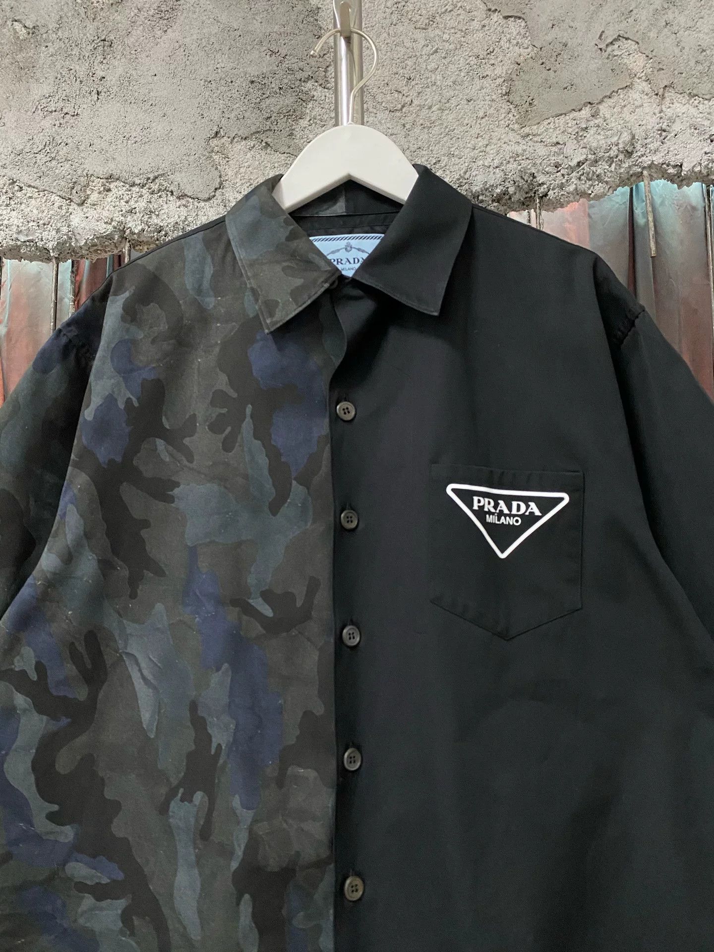 Prada Prada Camouflage Patchwork Button Up Shirt Size M Size US M / EU 48-50 / 2 - 4 Thumbnail
