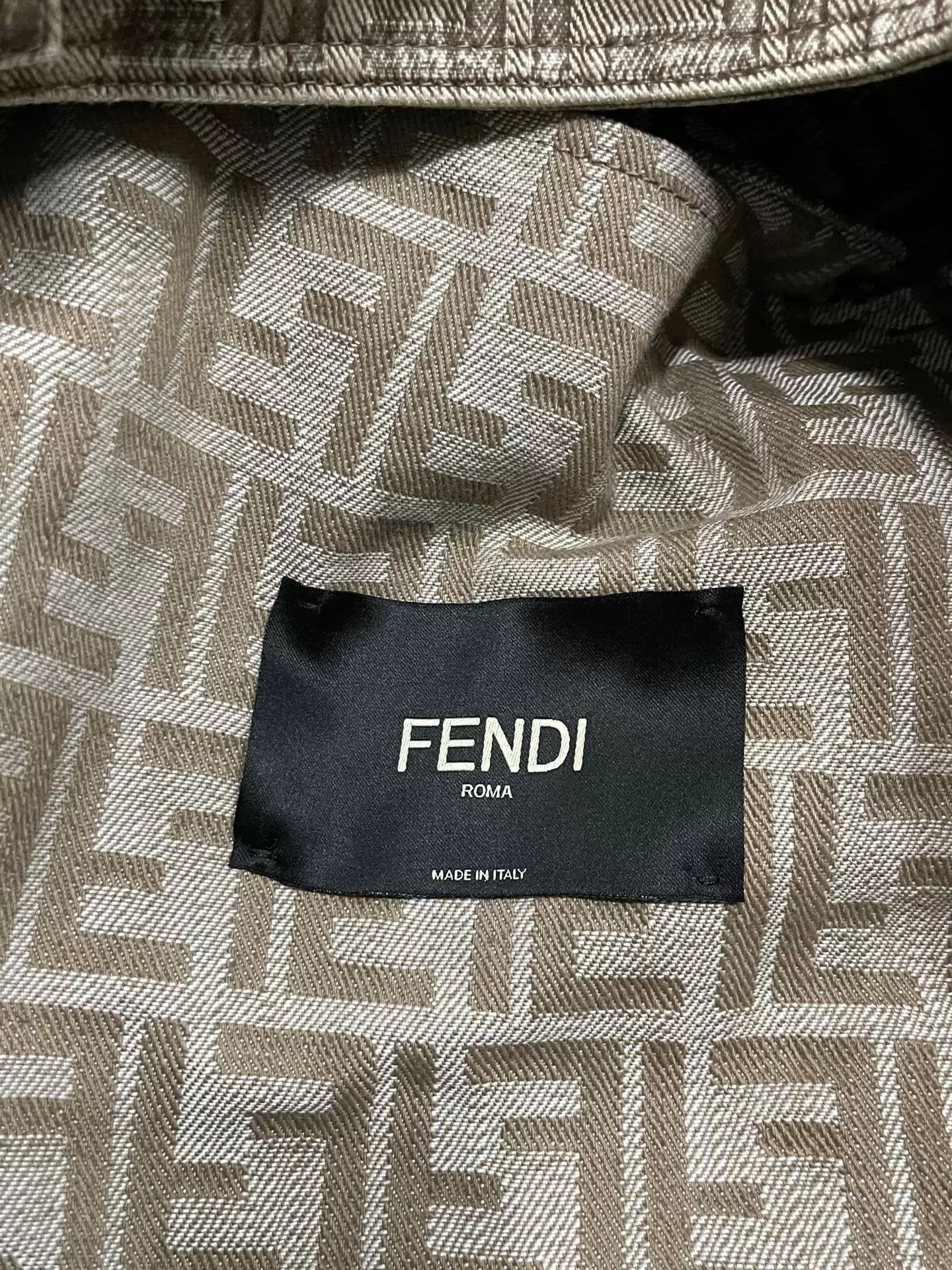 Fendi Fendi FF Logo Denim Jacket Size L Size US L / EU 52-54 / 3 - 7 Thumbnail