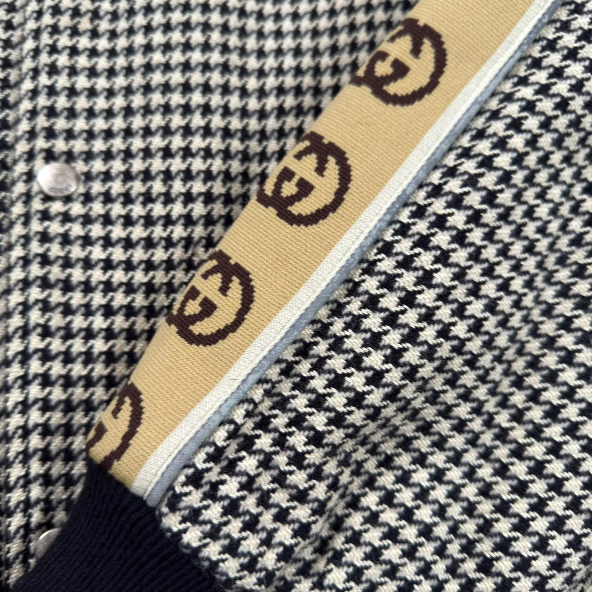 Gucci Gucci Houndstooth GG Tape Reflective Jacket Size 48 Size US M / EU 48-50 / 2 - 9 Thumbnail