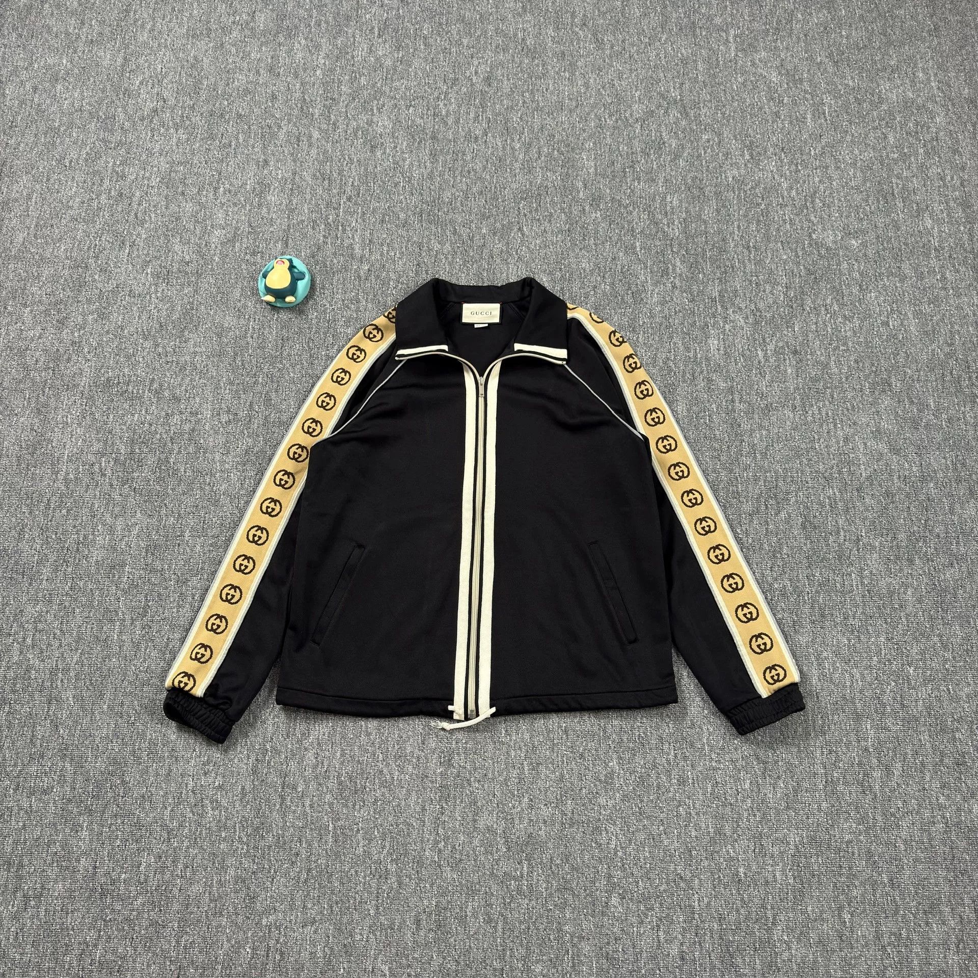 Gucci Gucci GG Side Stripe Track Jacket Size M Size US M / EU 48-50 / 2 - 2 Thumbnail