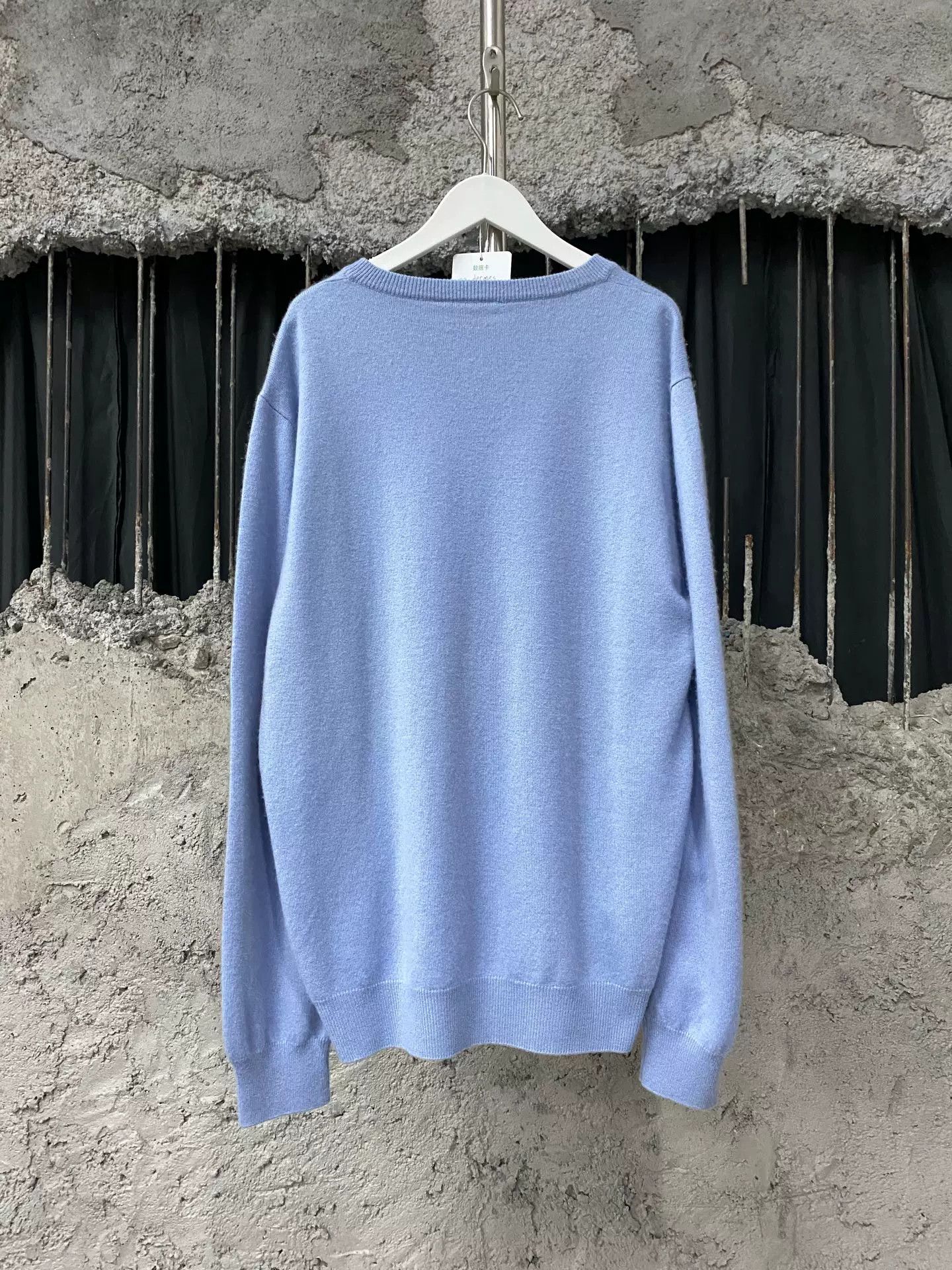 Hermes Hermès Cashmere V-Neck Sweater Size XL Size US XL / EU 56 / 4 - 3 Thumbnail