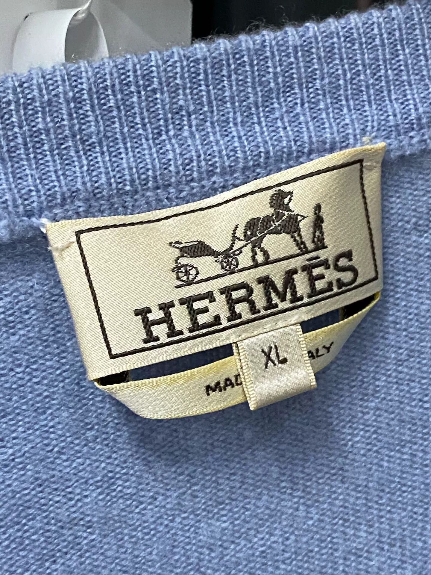 Hermes Hermès Cashmere V-Neck Sweater Size XL Size US XL / EU 56 / 4 - 6 Thumbnail