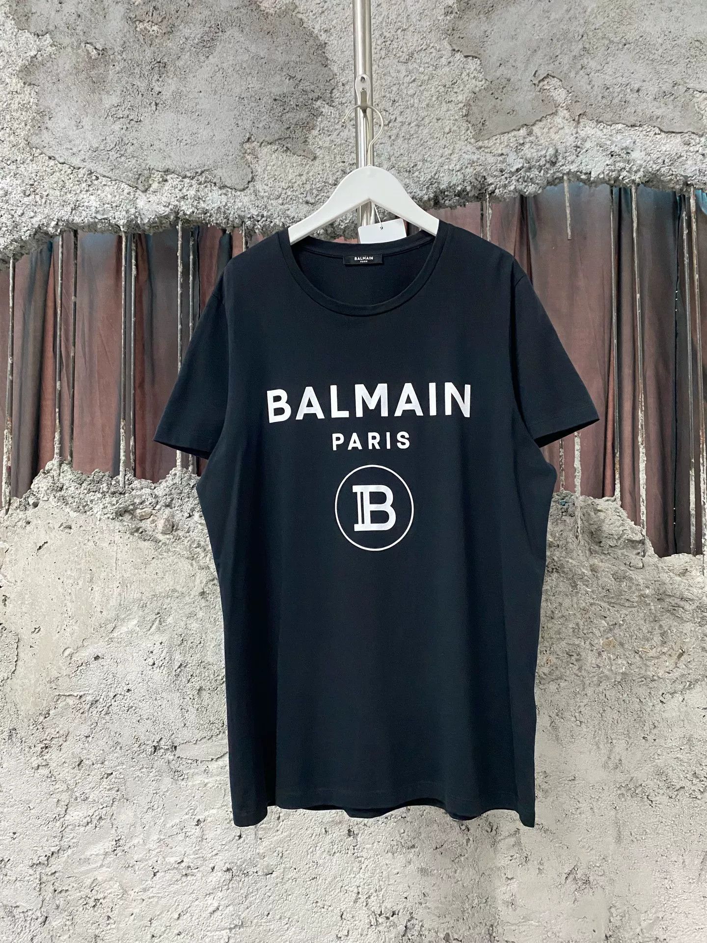 Balmain Balmain Logo Short Sleeve T-Shirt Size L Size US L / EU 52-54 / 3 - 2 Thumbnail