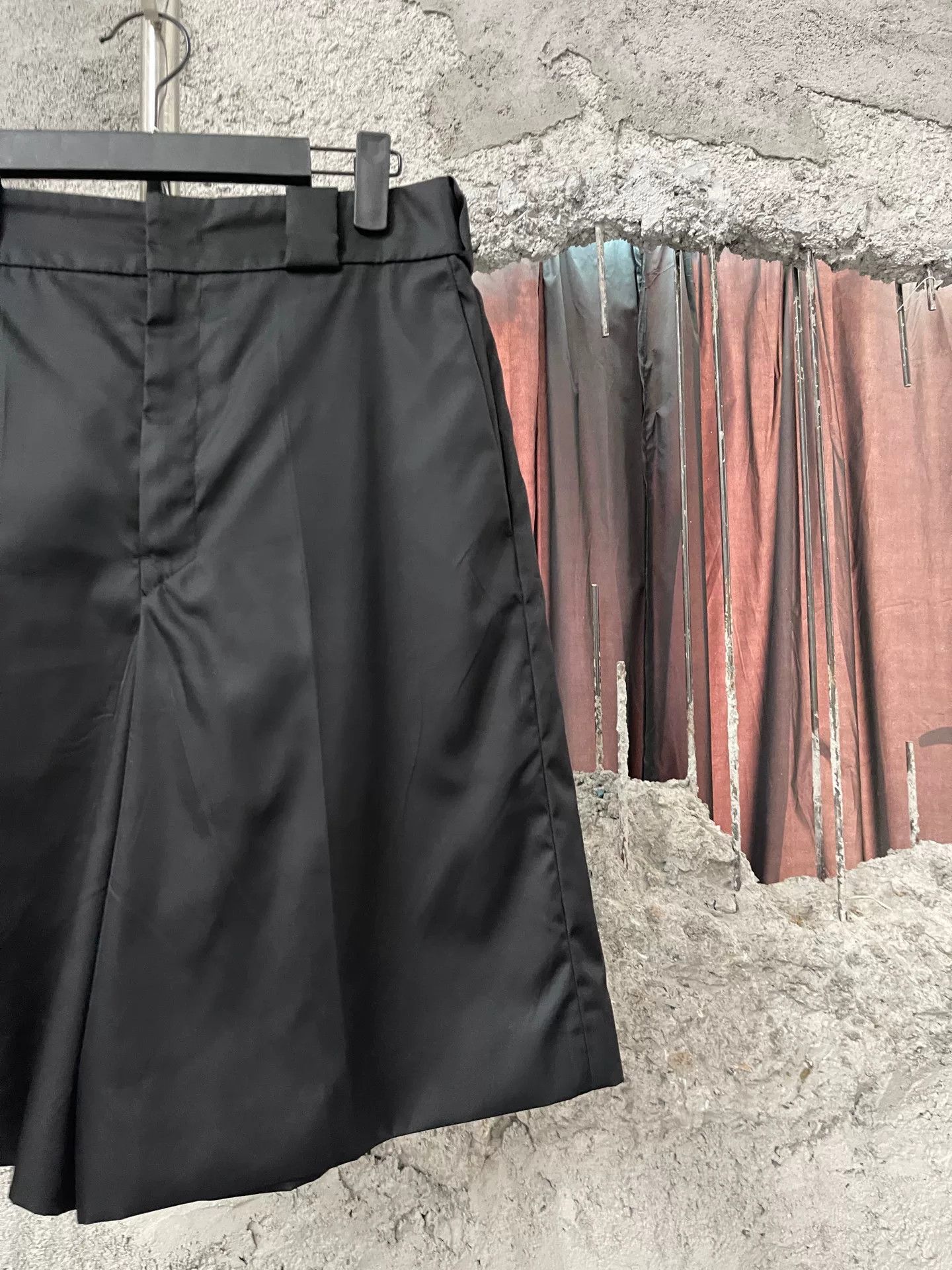 Prada Prada Nylon Shorts Size 38 Size 26" / US 2 / IT 38 - 5 Thumbnail