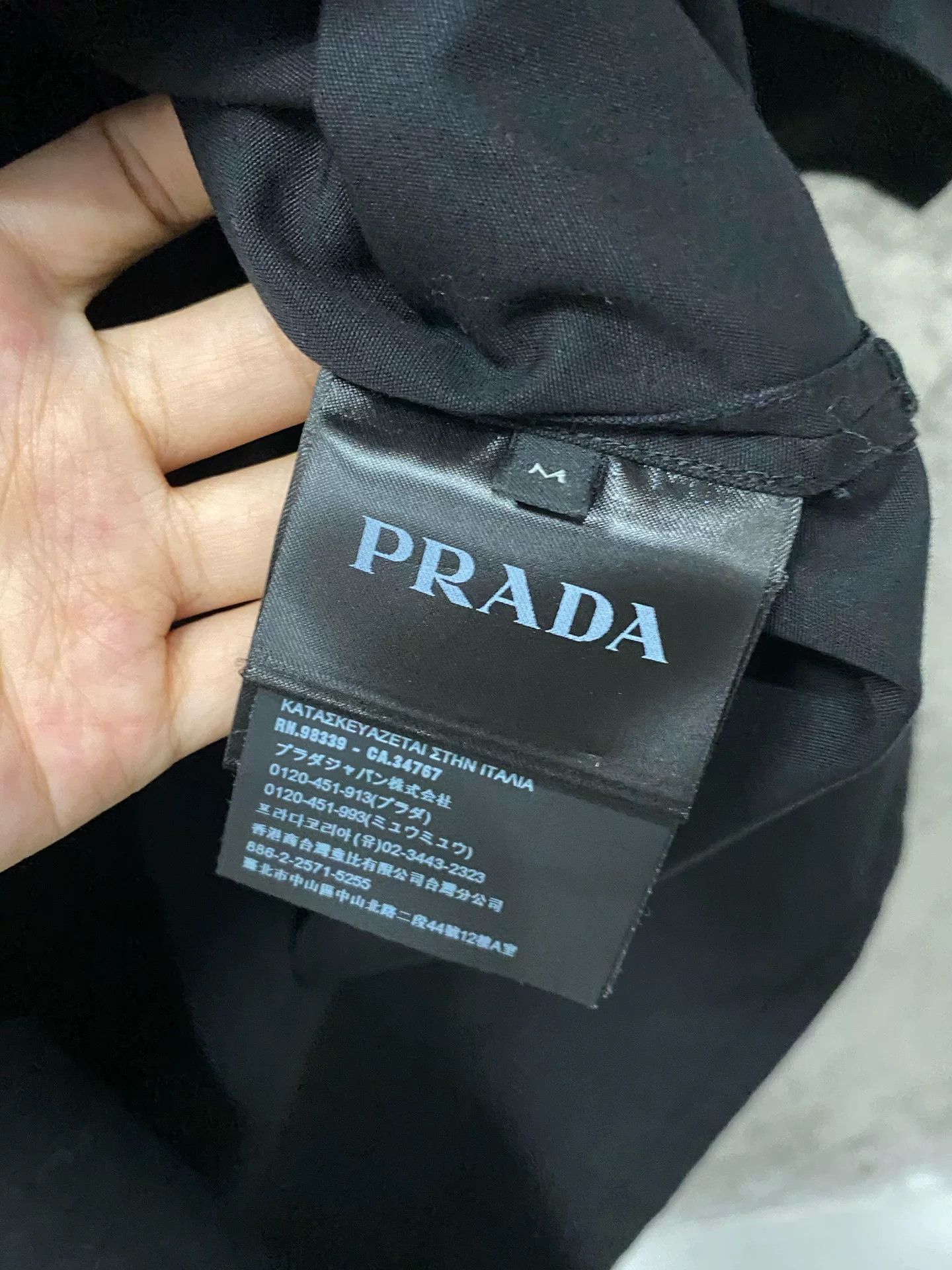 Prada Prada Sleeveless Button Up Top Size M Size M / US 6-8 / IT 42-44 - 7 Thumbnail