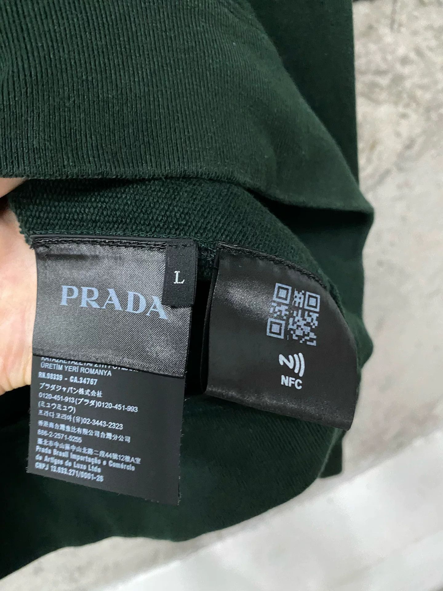 Prada Prada Milano Embroidered Sweatshirt Size L Size US L / EU 52-54 / 3 - 8 Thumbnail