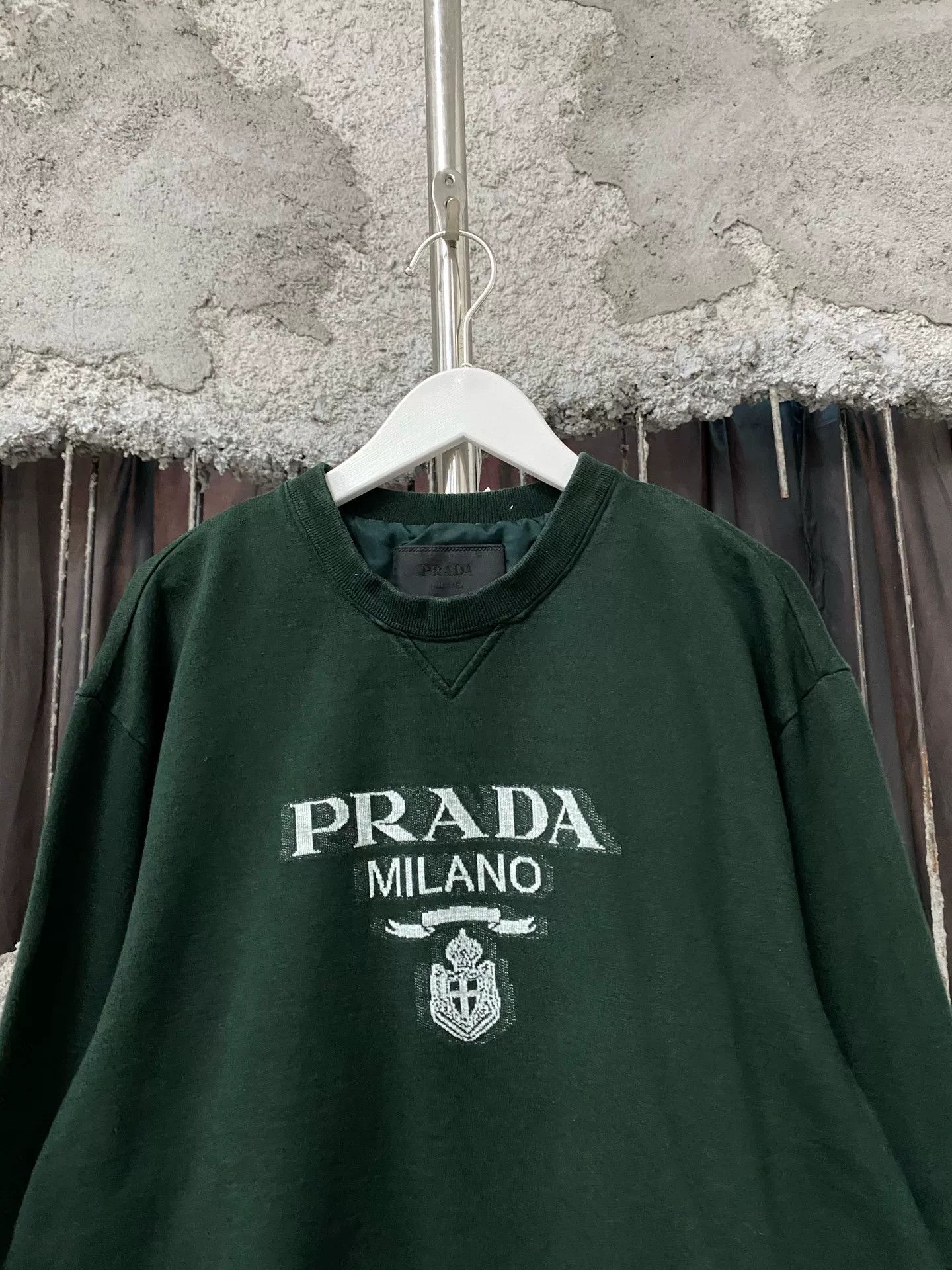 Prada Prada Milano Embroidered Sweatshirt Size L Size US L / EU 52-54 / 3 - 4 Thumbnail