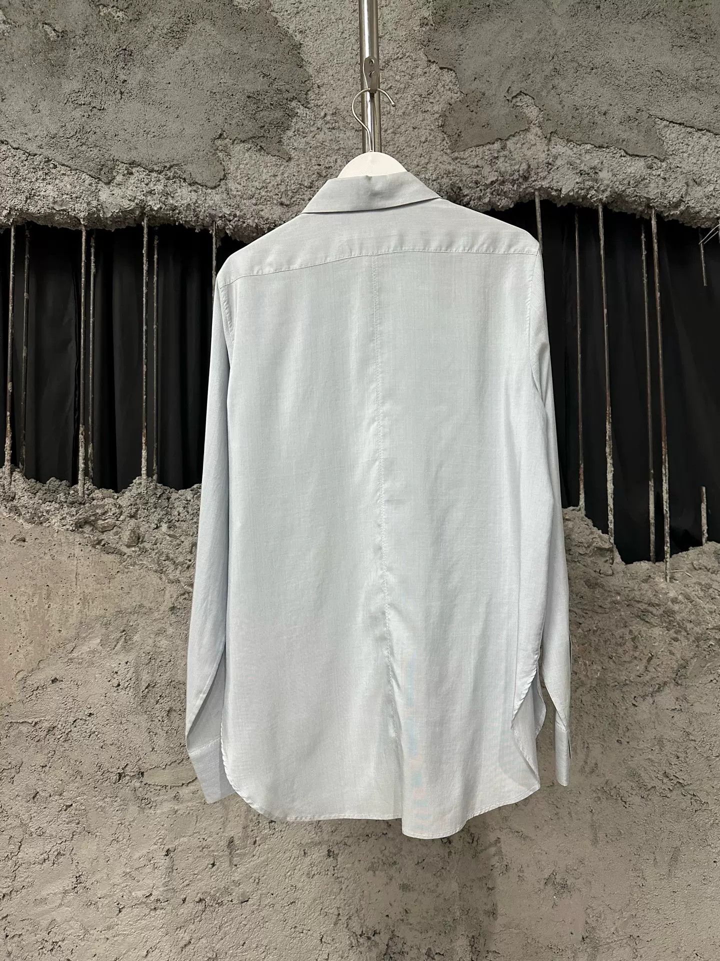 Dior Dior Bee Embroidery Silk Shirt Size 4 Size S / US 4 / IT 40 - 3 Thumbnail