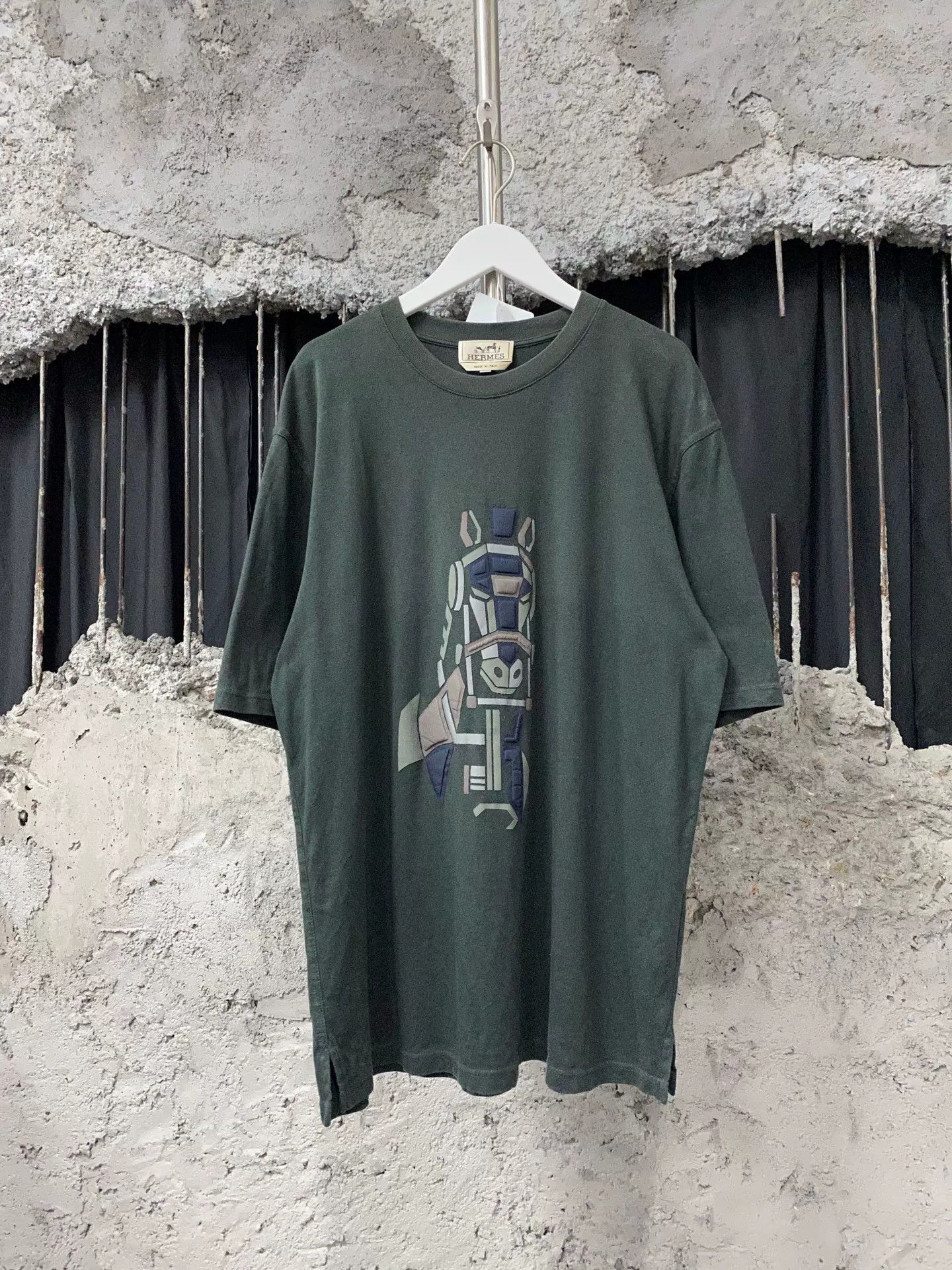 Hermes Hermes Geometric Horse Short Sleeve T-Shirt Size L Size US L / EU 52-54 / 3 - 2 Thumbnail