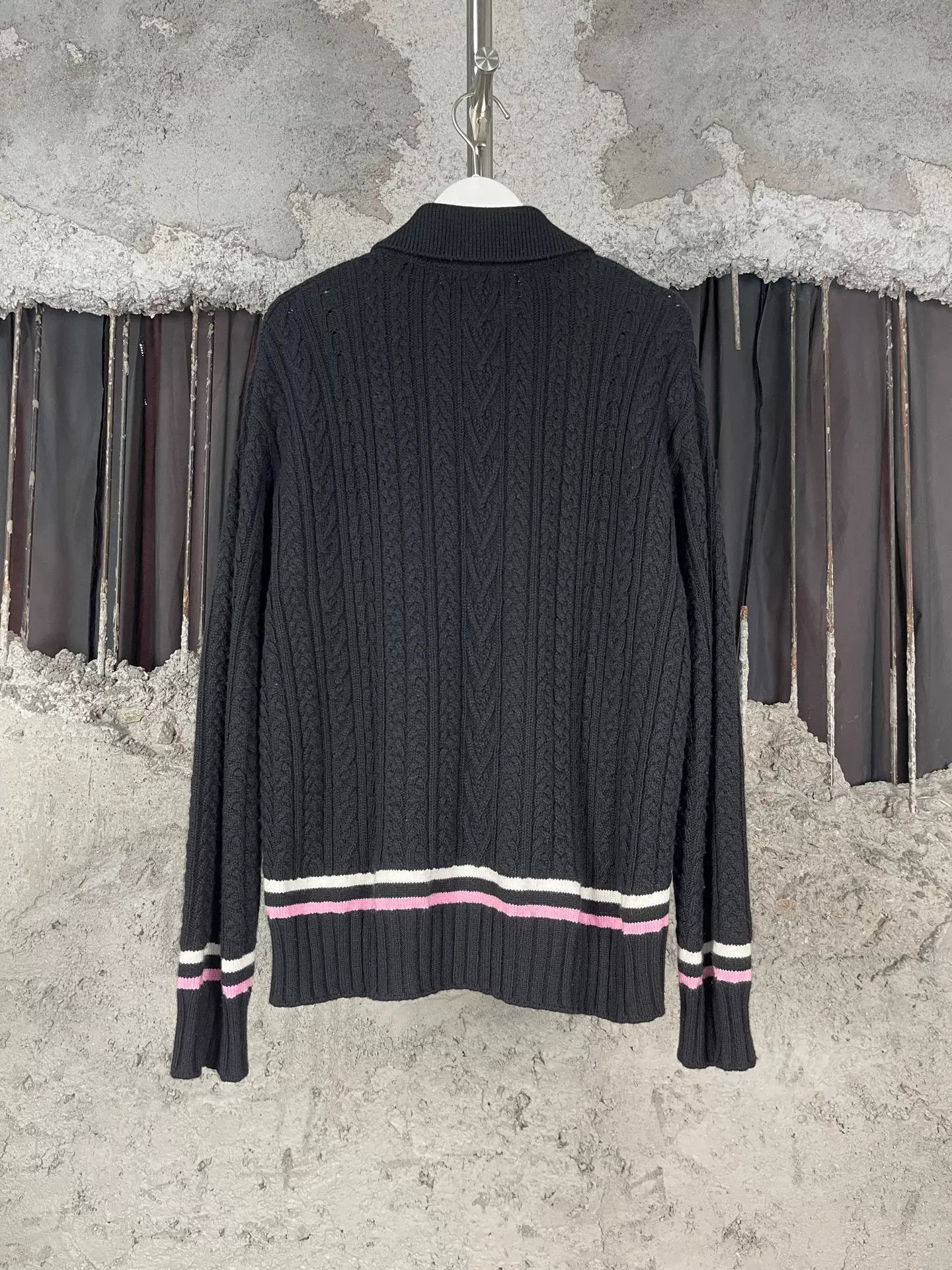 Chanel Chanel CC Logo Button Stripe Wool Cardigan Size 38 Size S / US 4 / IT 40 - 3 Thumbnail