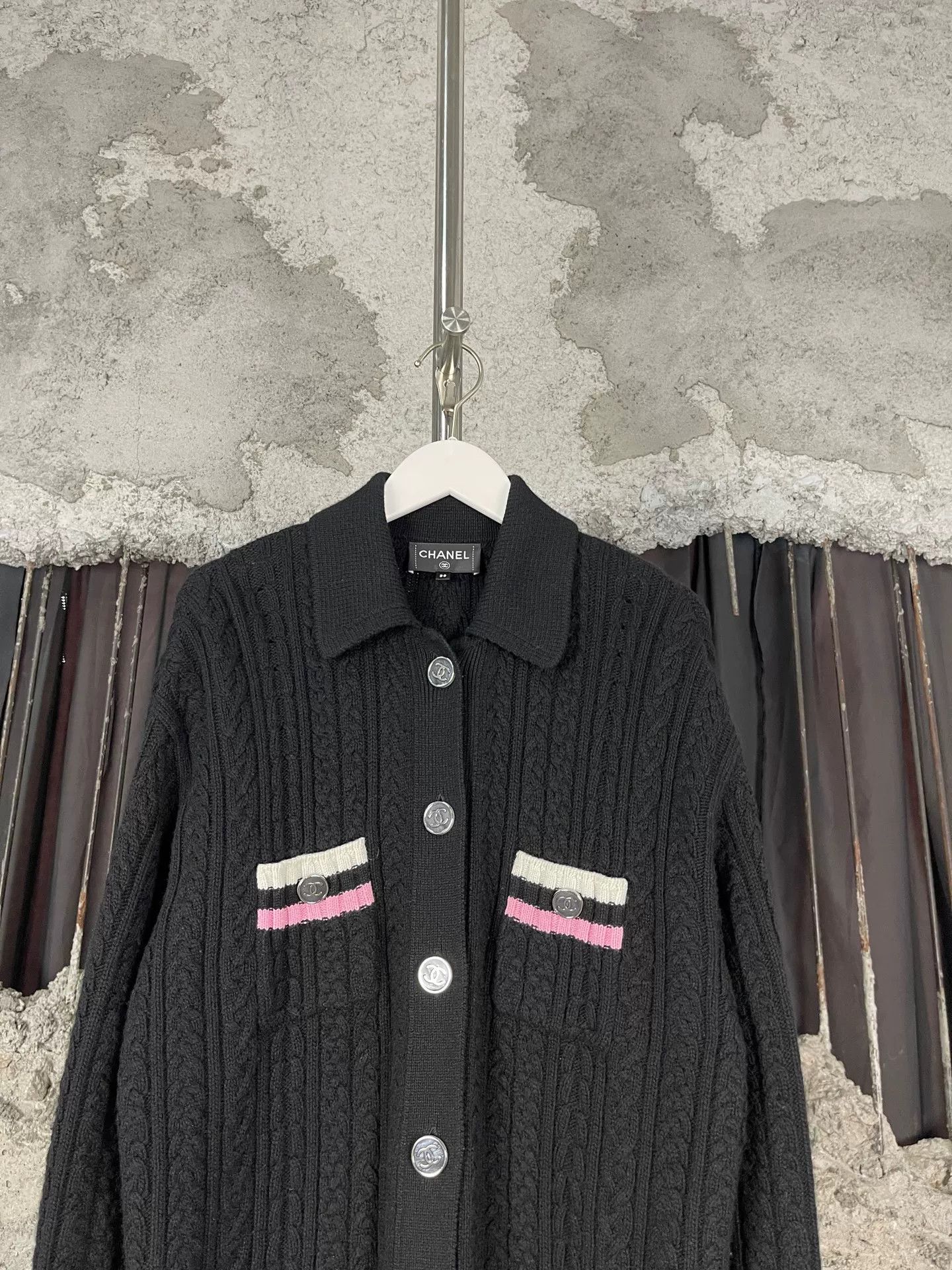 Chanel Chanel CC Logo Button Stripe Wool Cardigan Size 38 Size S / US 4 / IT 40 - 4 Thumbnail