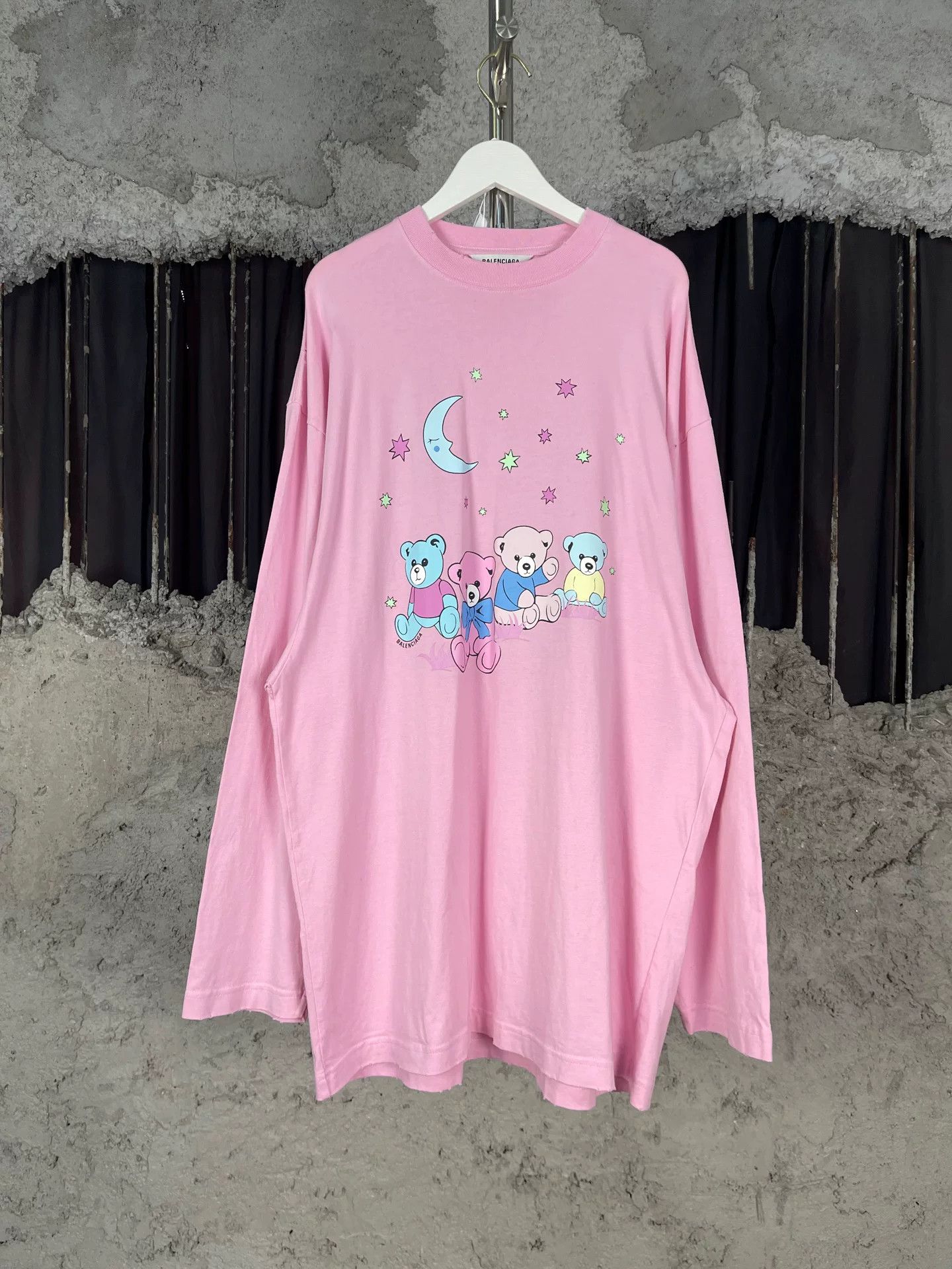 Balenciaga Balenciaga Bear Graphic Long Sleeve T-Shirt Size XS Size US XS / EU 42 / 0 - 2 Thumbnail