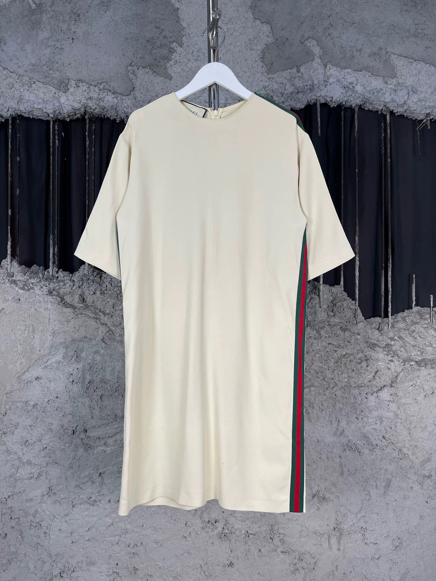 Gucci Gucci Web Stripe Dress Size 38 Size XS / US 0-2 / IT 36-38 - 2 Thumbnail