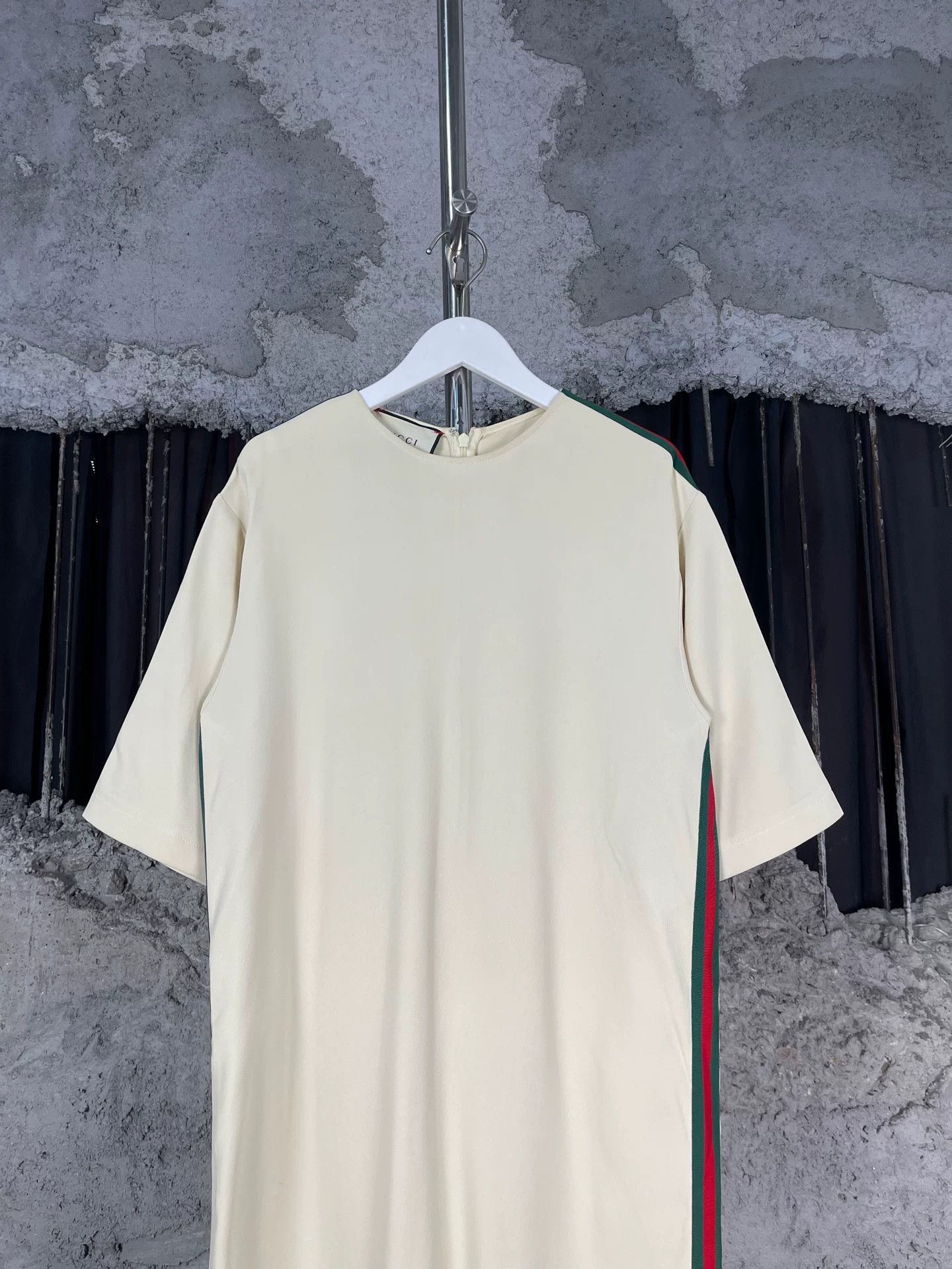 Gucci Gucci Web Stripe Dress Size 38 Size XS / US 0-2 / IT 36-38 - 4 Thumbnail
