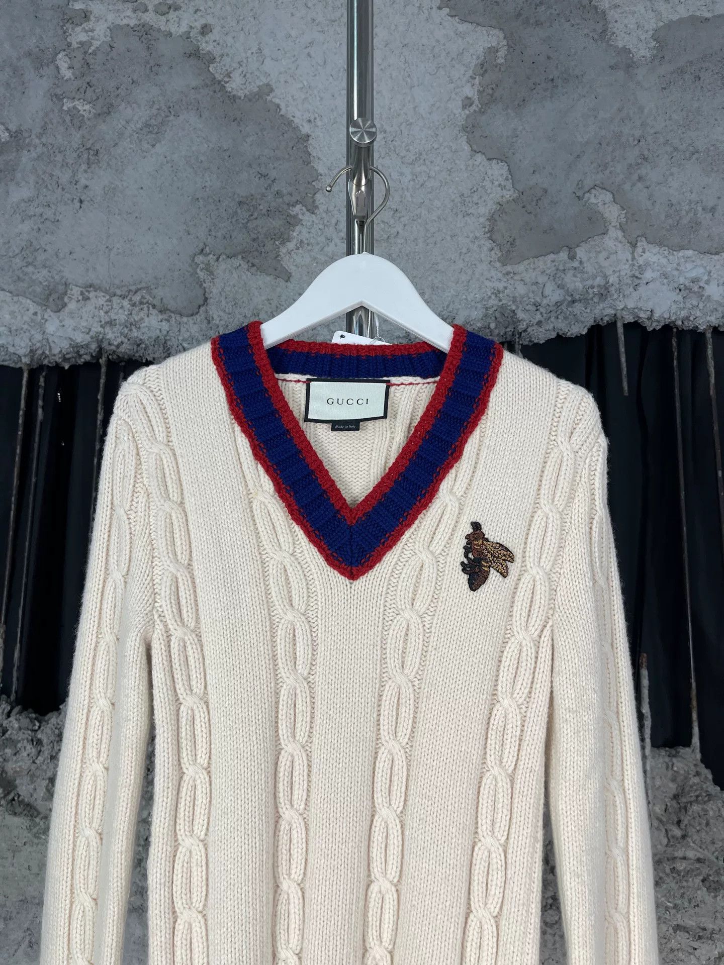 Gucci Gucci Bee Cable Knit Sweater Size XXS Size US XXS / EU 40 - 4 Thumbnail