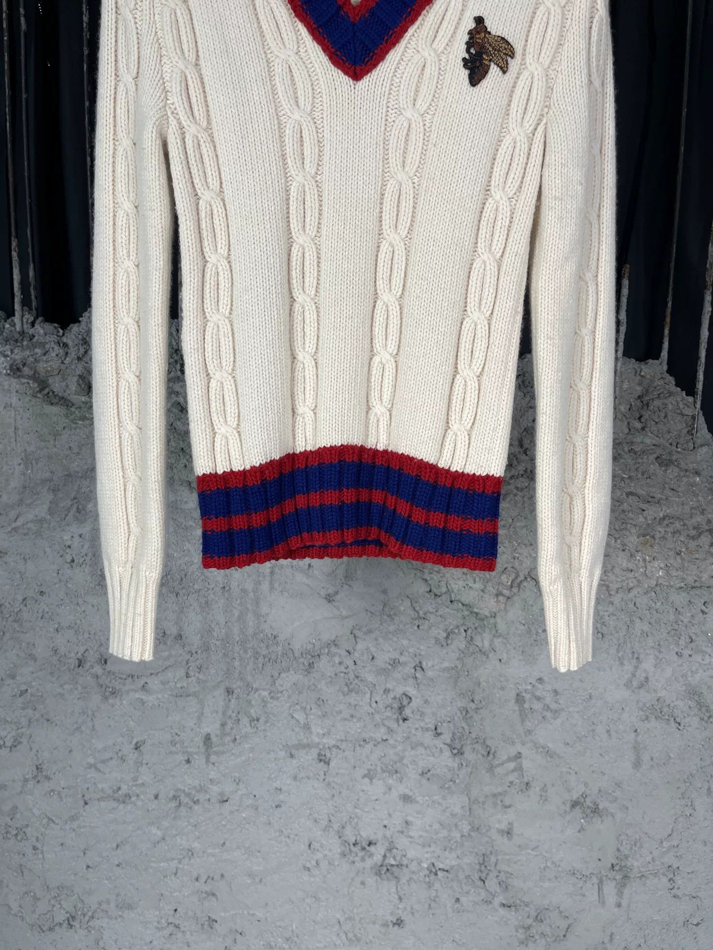 Gucci Gucci Bee Cable Knit Sweater Size XXS Size US XXS / EU 40 - 5 Thumbnail