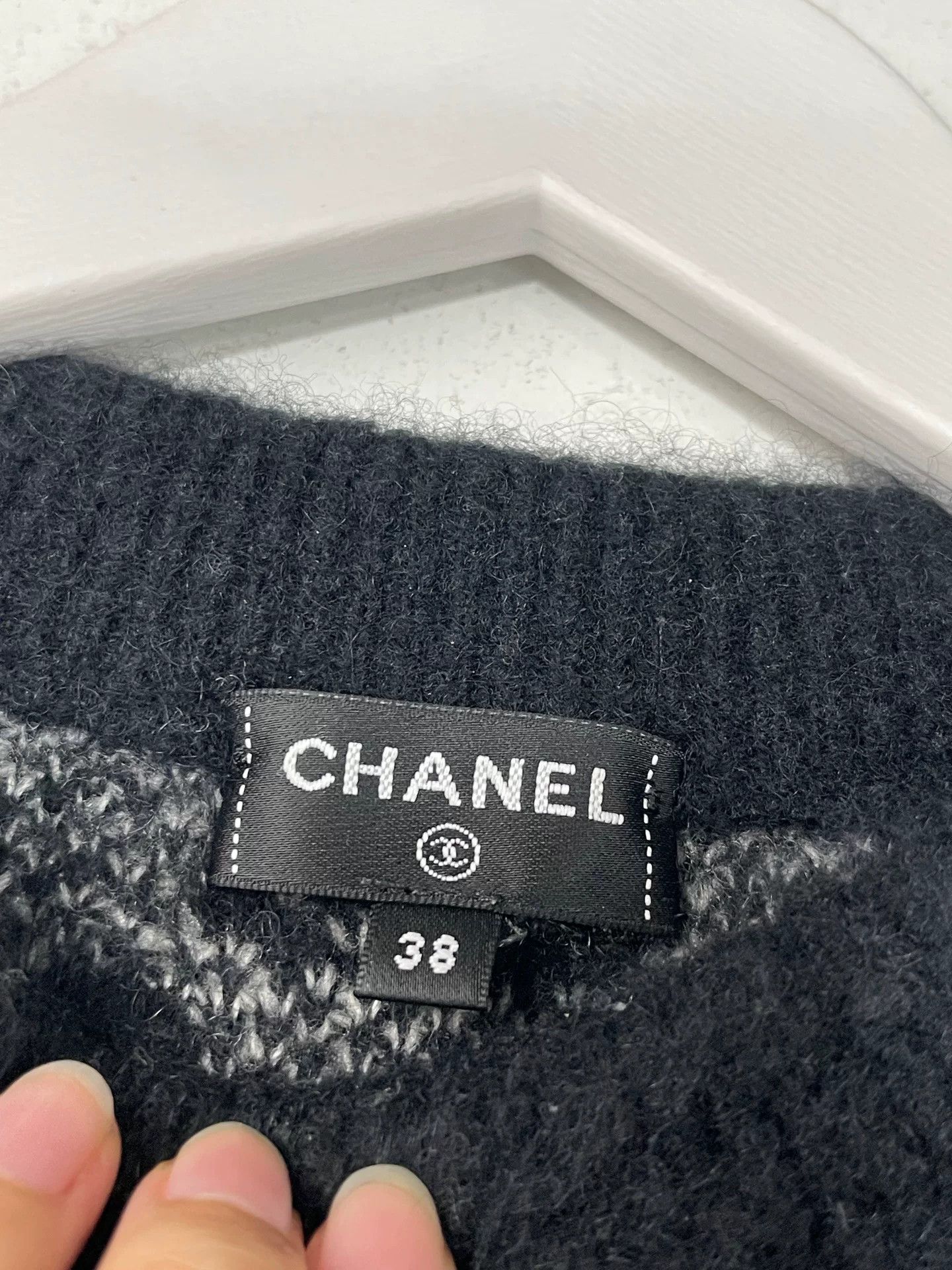 Chanel Chanel Star Pattern CC Logo Sweater Size 38 Size S / US 4 / IT 40 - 7 Thumbnail