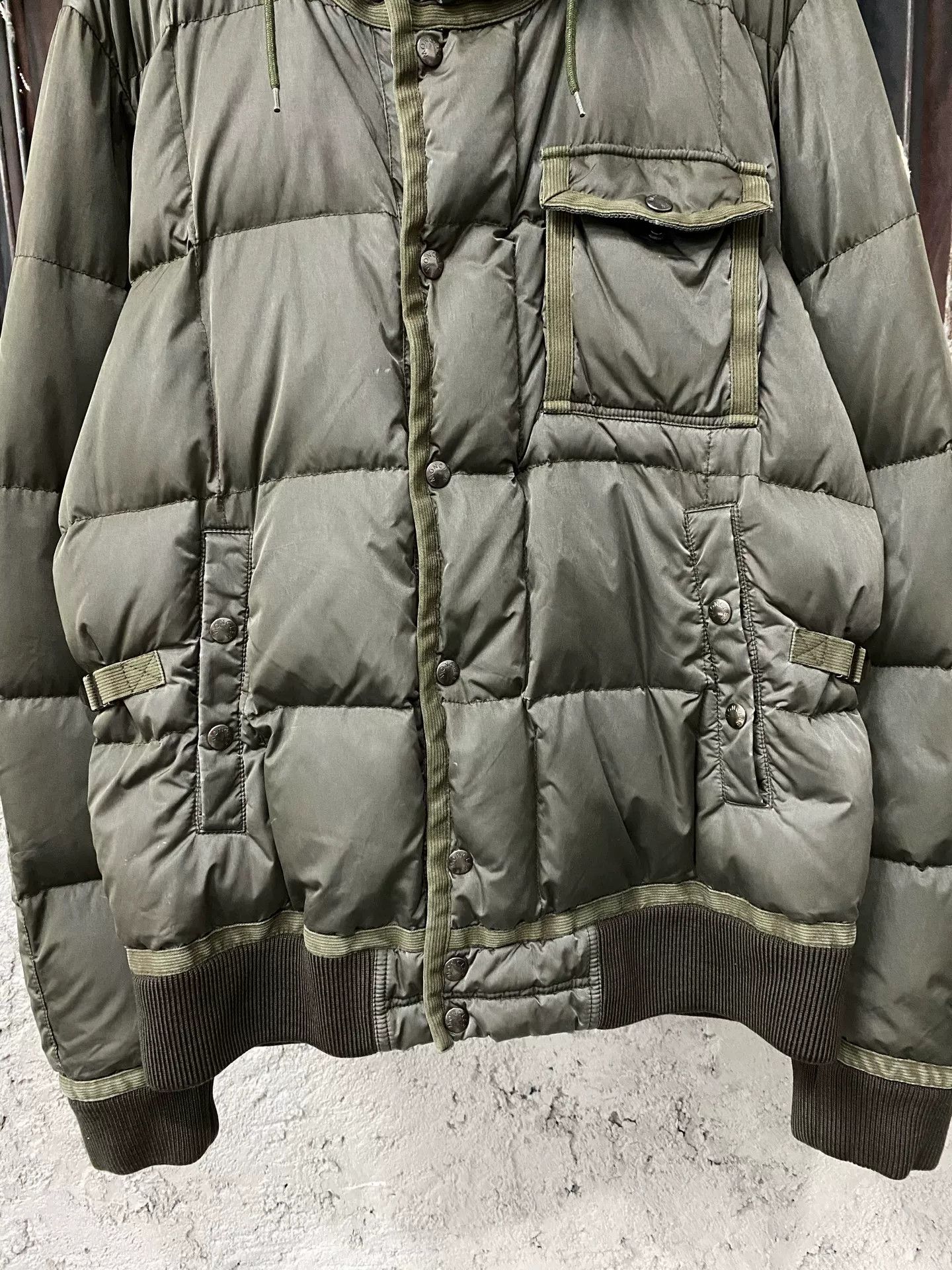 Moncler Moncler Olive Green Down Jacket Size 4 Size US XL / EU 56 / 4 - 5 Thumbnail
