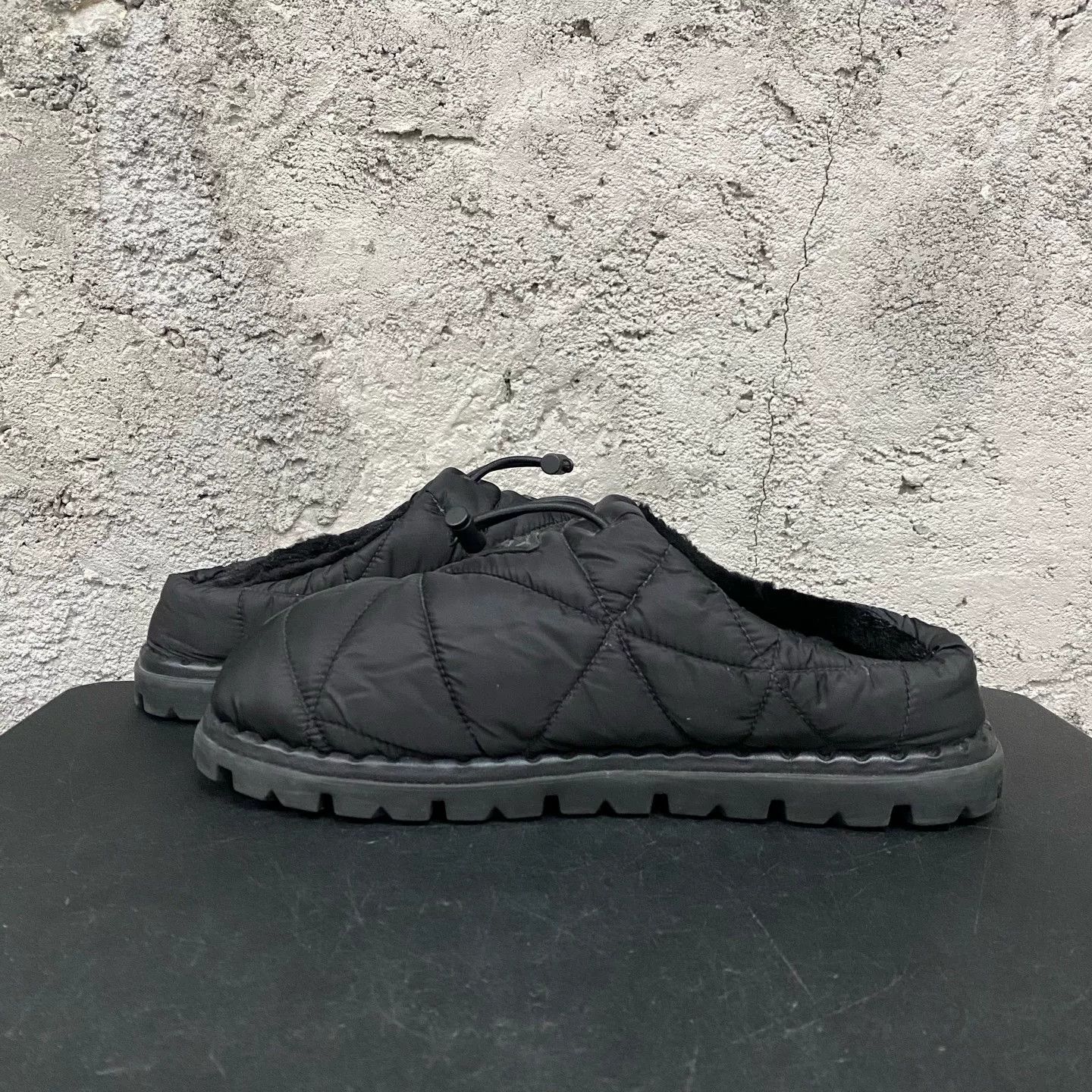 Prada Prada Quilted Slip Ons Size 8 Size US 9 / EU 42 - 6 Thumbnail